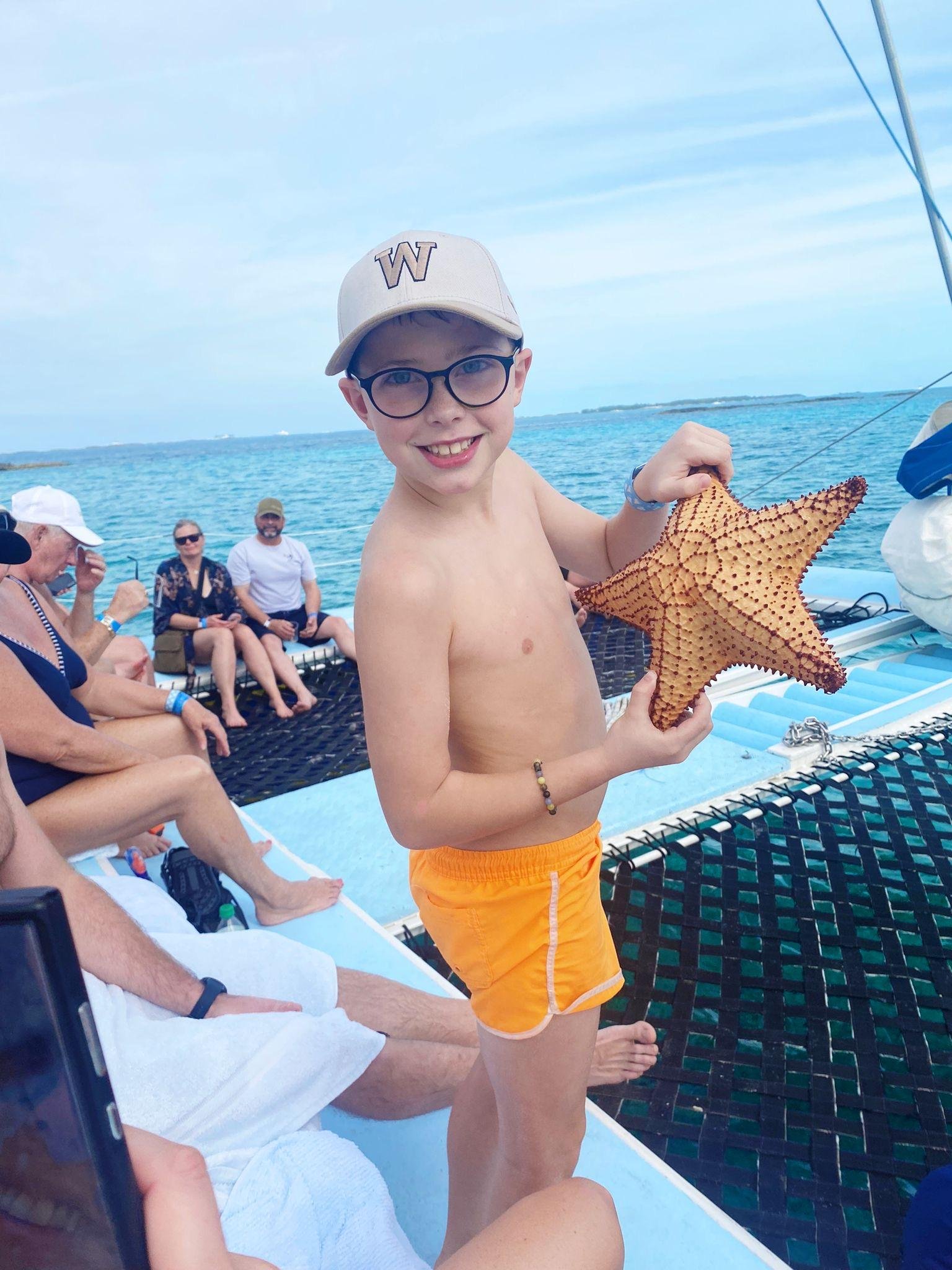 Bahamas Swimming Pigs, Snorkeling & Rum Cruise