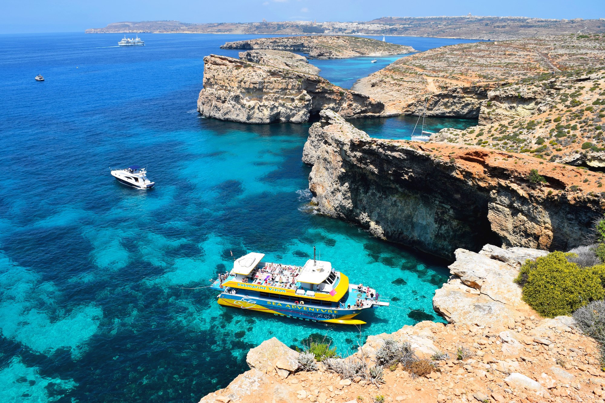 Comino Catamaran Cruise: Blue Lagoon & Crystal Lagoon
