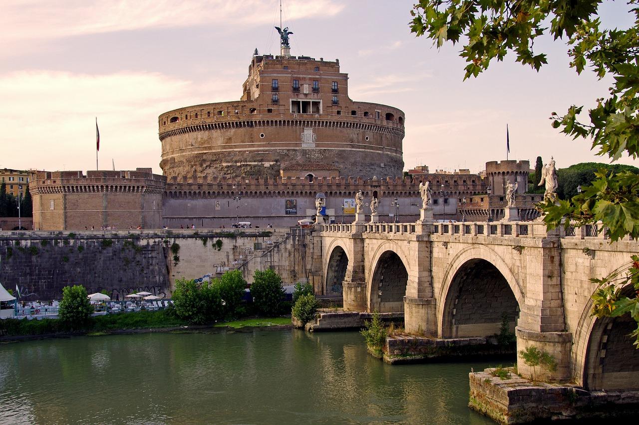 Rome: Castel Sant’Angelo Ticket with Vatican/Pantheon Option - 2026 (Verified Reviews)