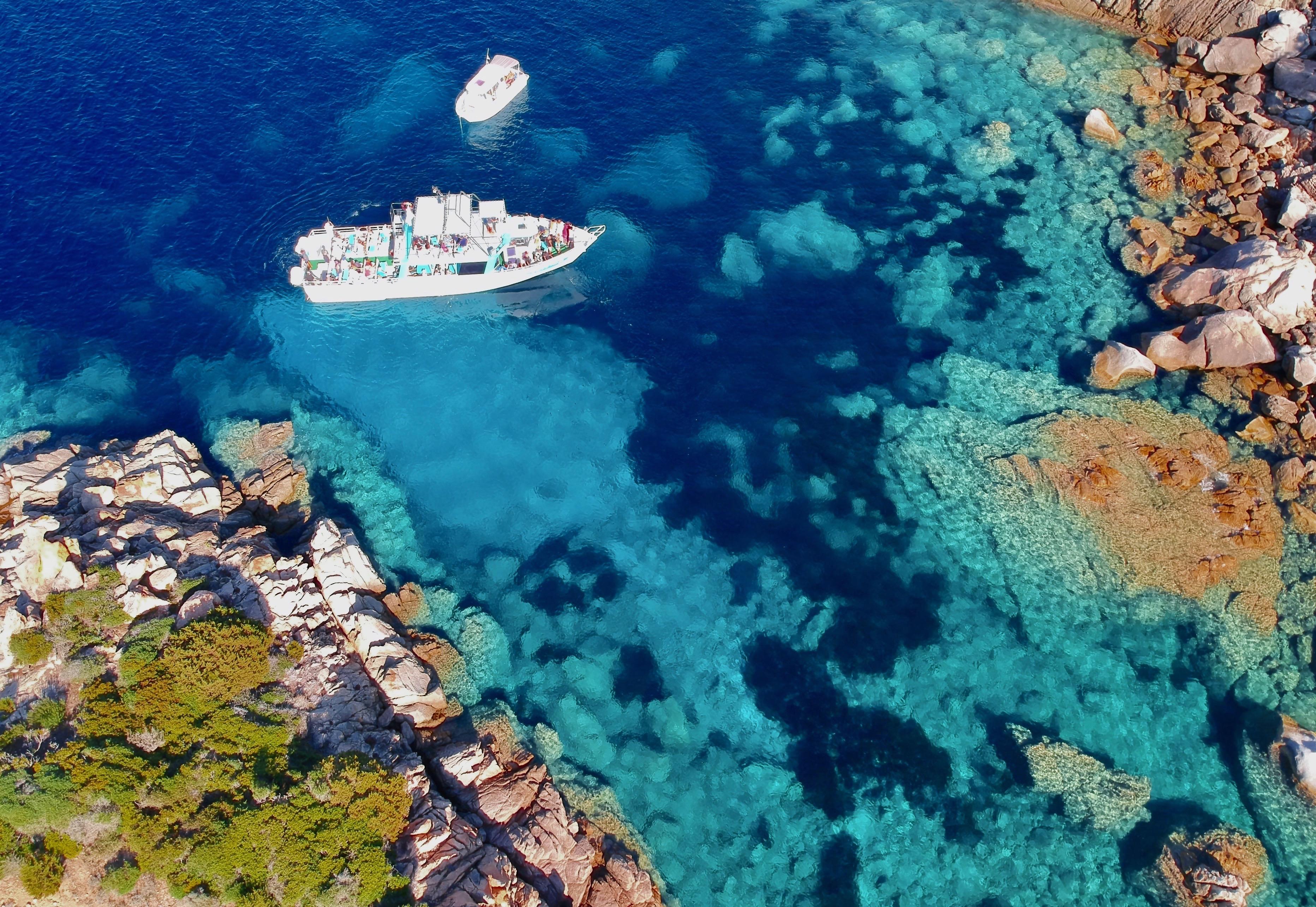 Valinco Gulf Glass-Bottom Boat Experience with Swimming & Drinks
