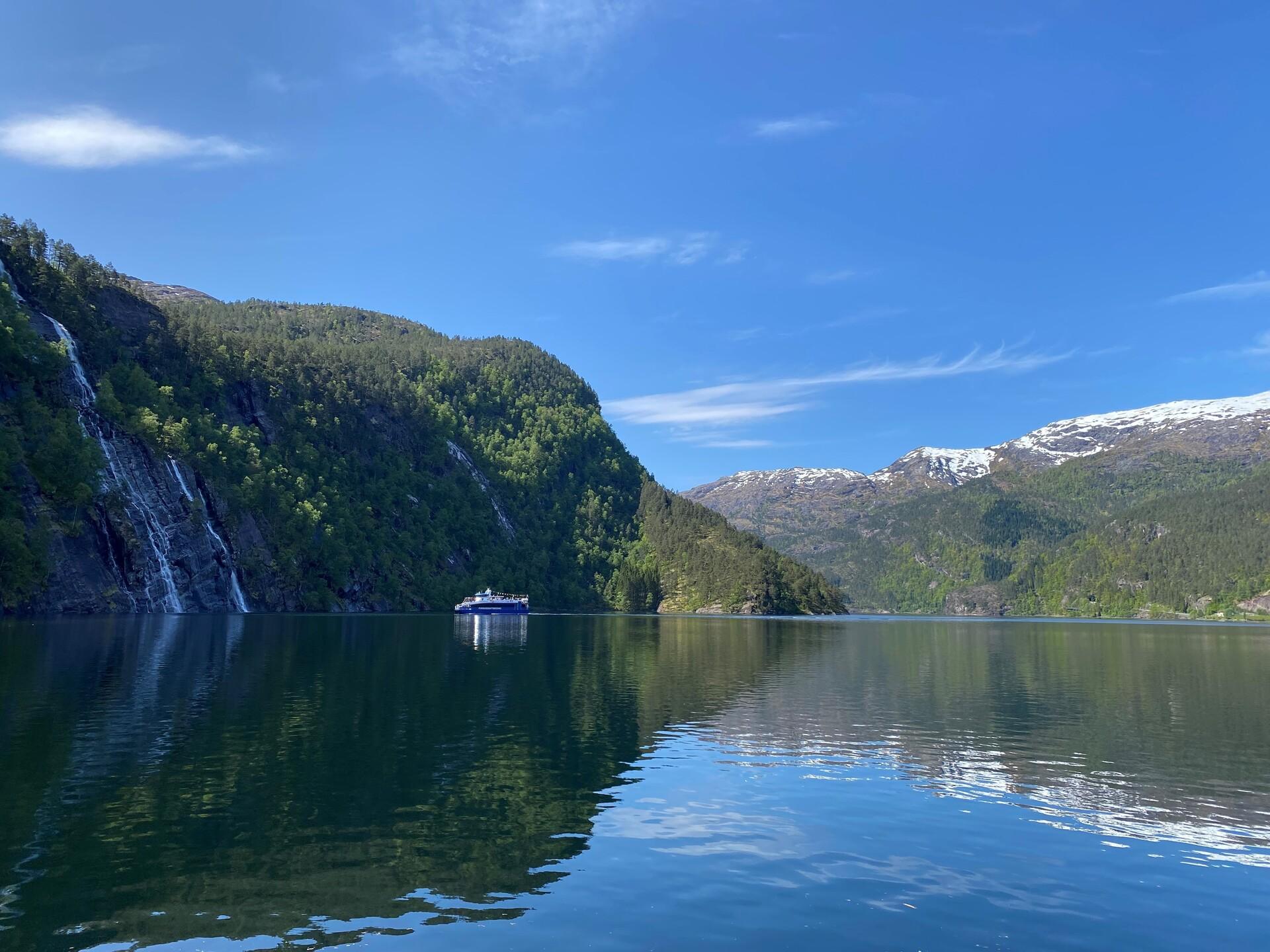 Mostraumen fjord cruise from Bergen — Osterfjord and the Mostraumen strait — image 11