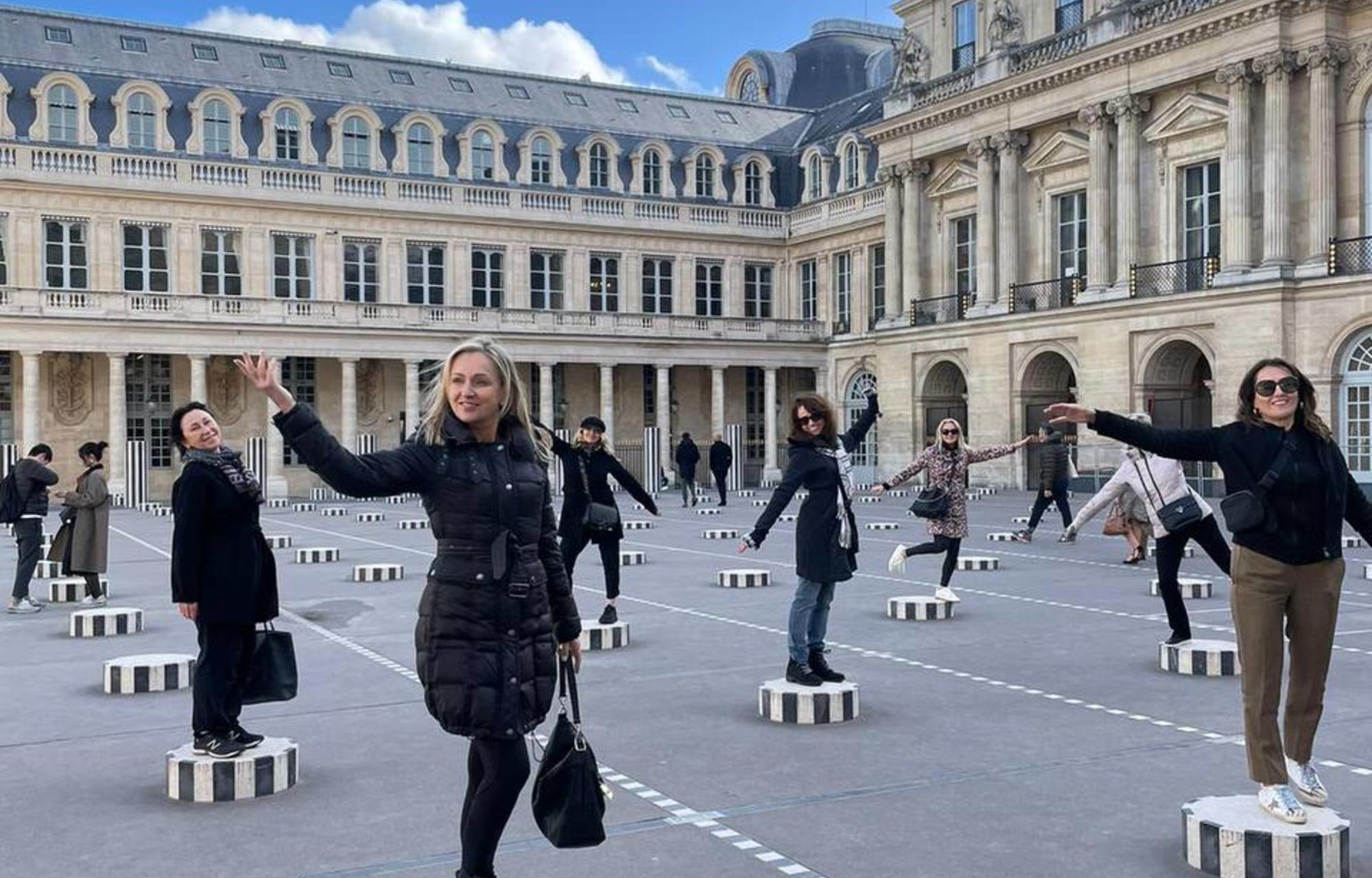 Paris Highlights: Opera Garnier to Notre-Dame Walking Tour