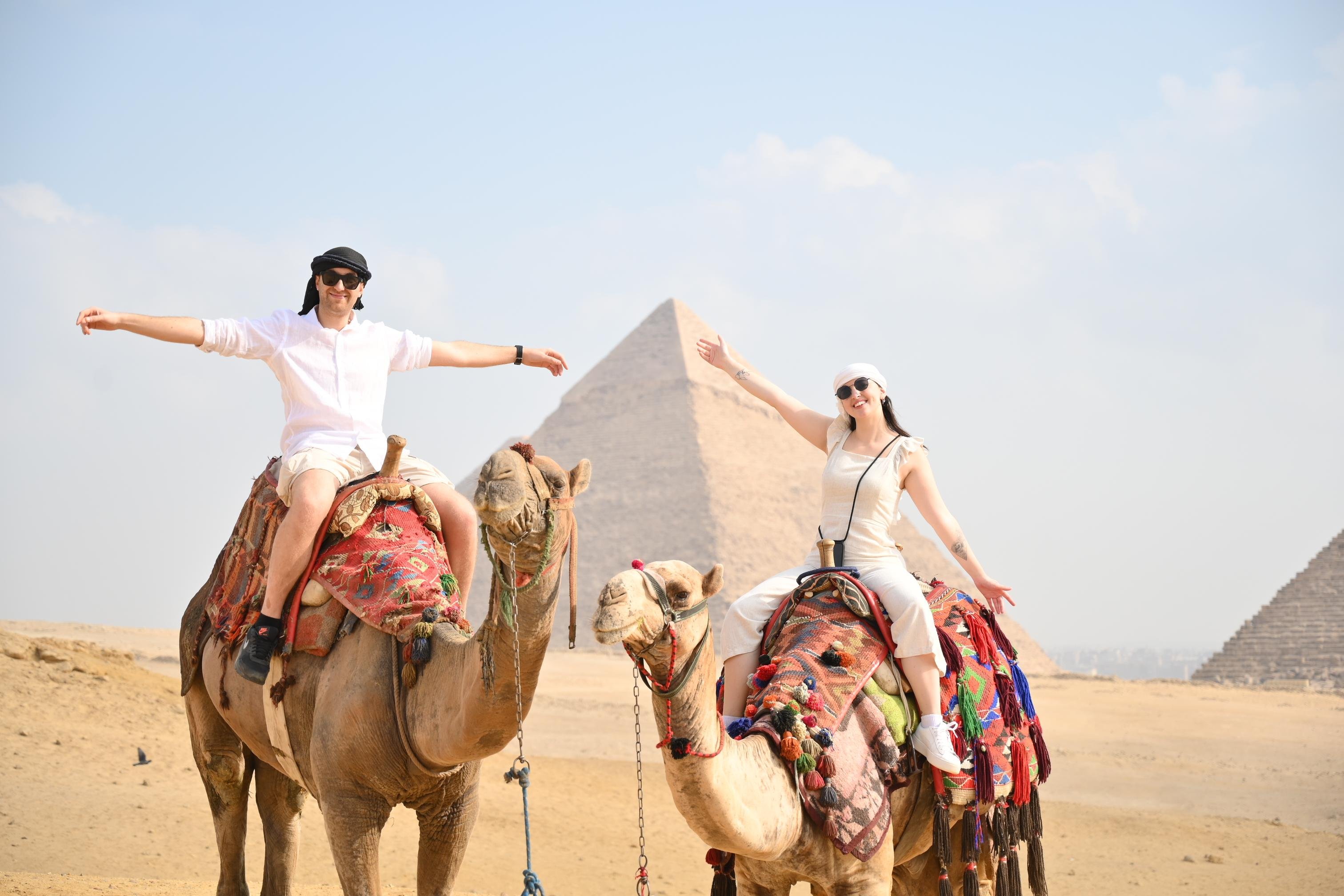 Full-Day Cairo and Giza Pyramids Tour from Hurghada