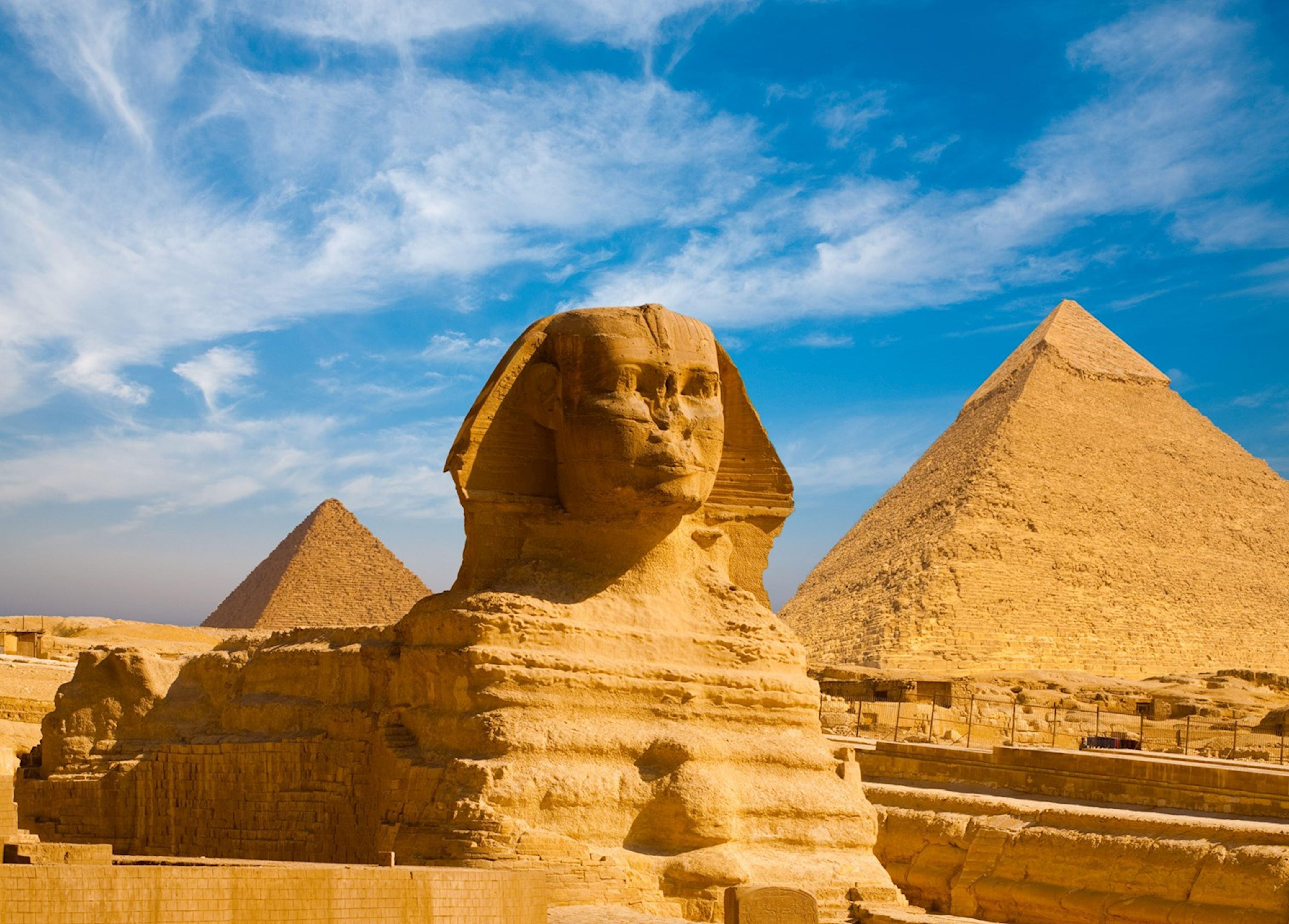 Cairo & Giza Full-Day Expedition from Hurghada