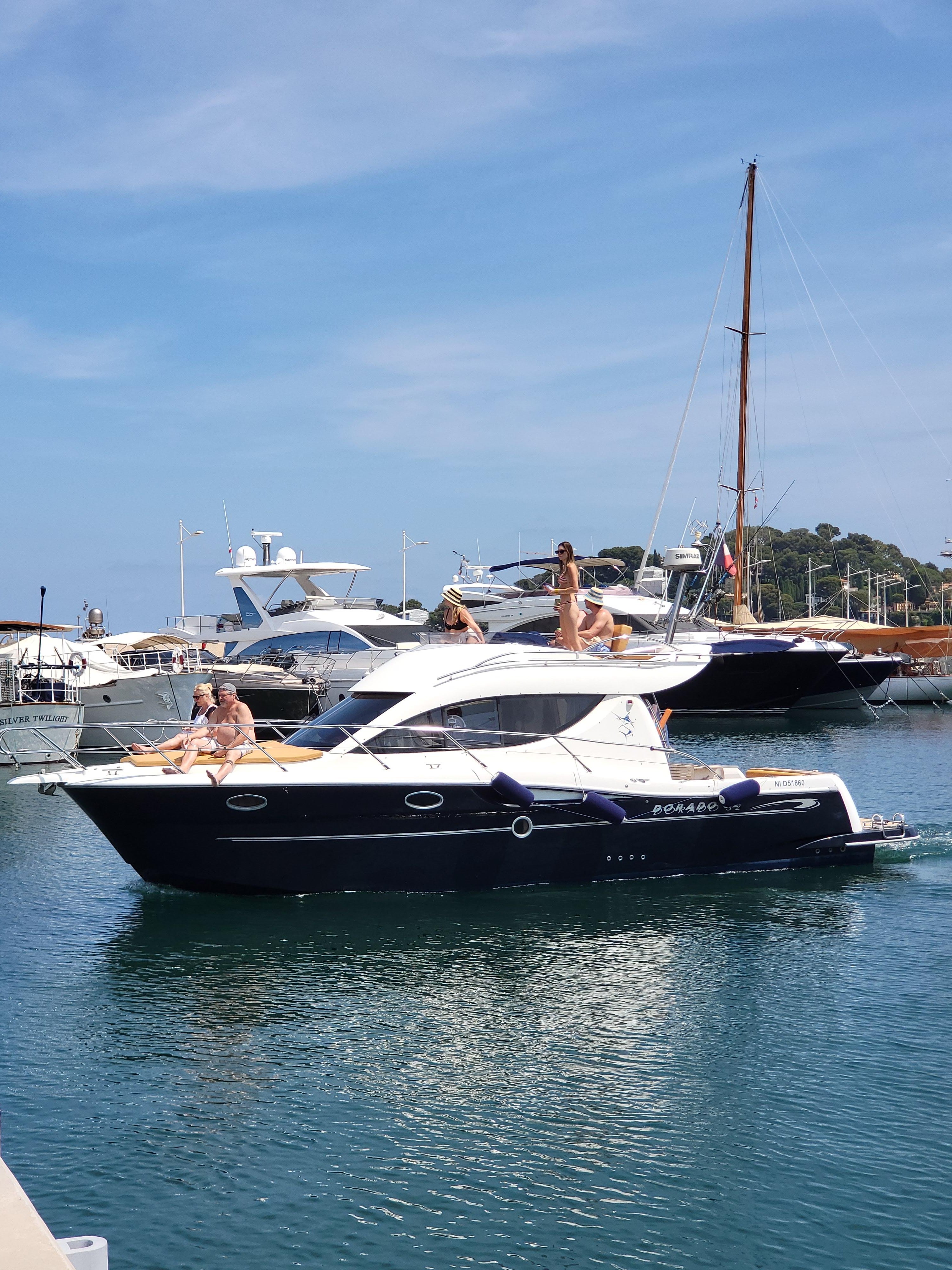 Private Boat Cruise to Eze, Monaco & Villefranche from St Jean Cap Ferrat