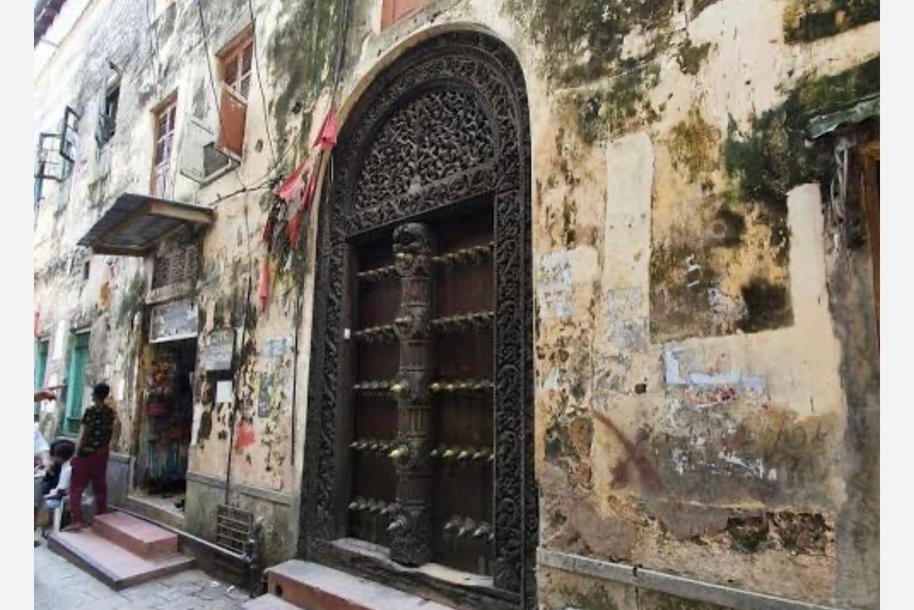 Zanzibar Prison Island & Stone Town Private Day Tour