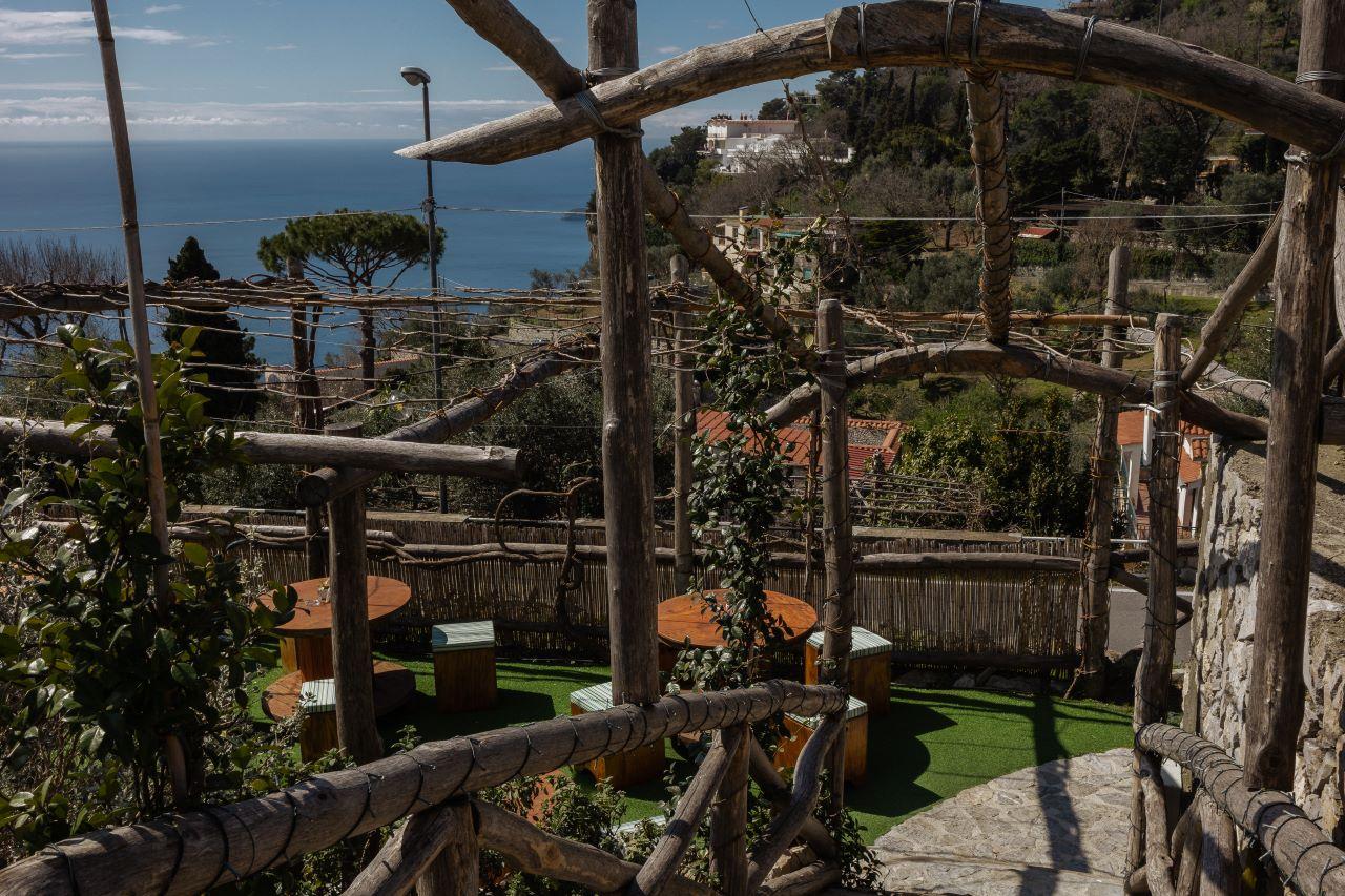 Positano Garden Cooking Class with Li Galli Views