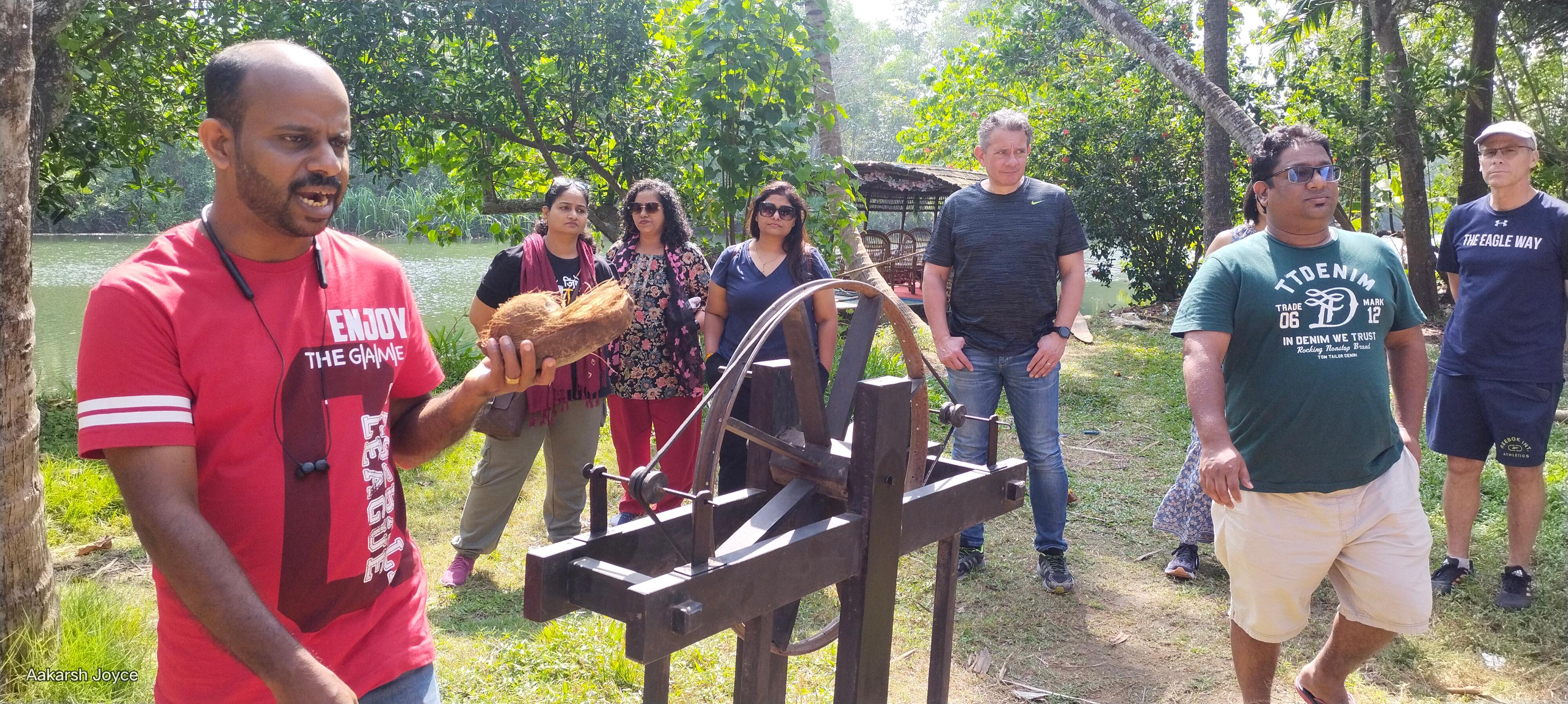 Kochi Backwater Village Immersion with Traditional Sadya Lunch