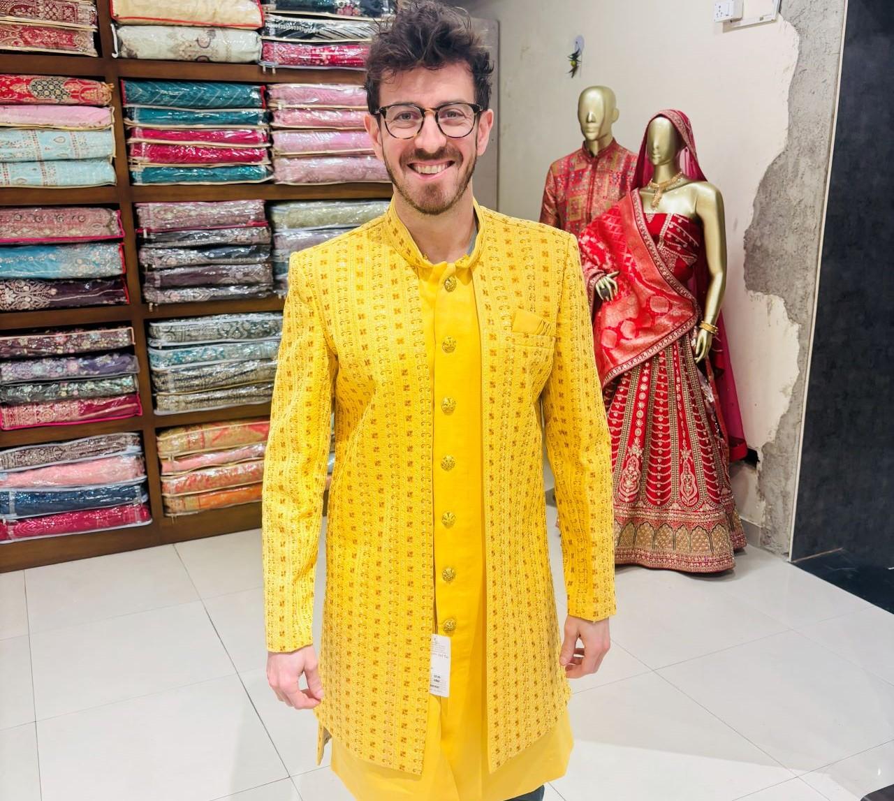Delhi Private Female-Guided Shopping Expedition