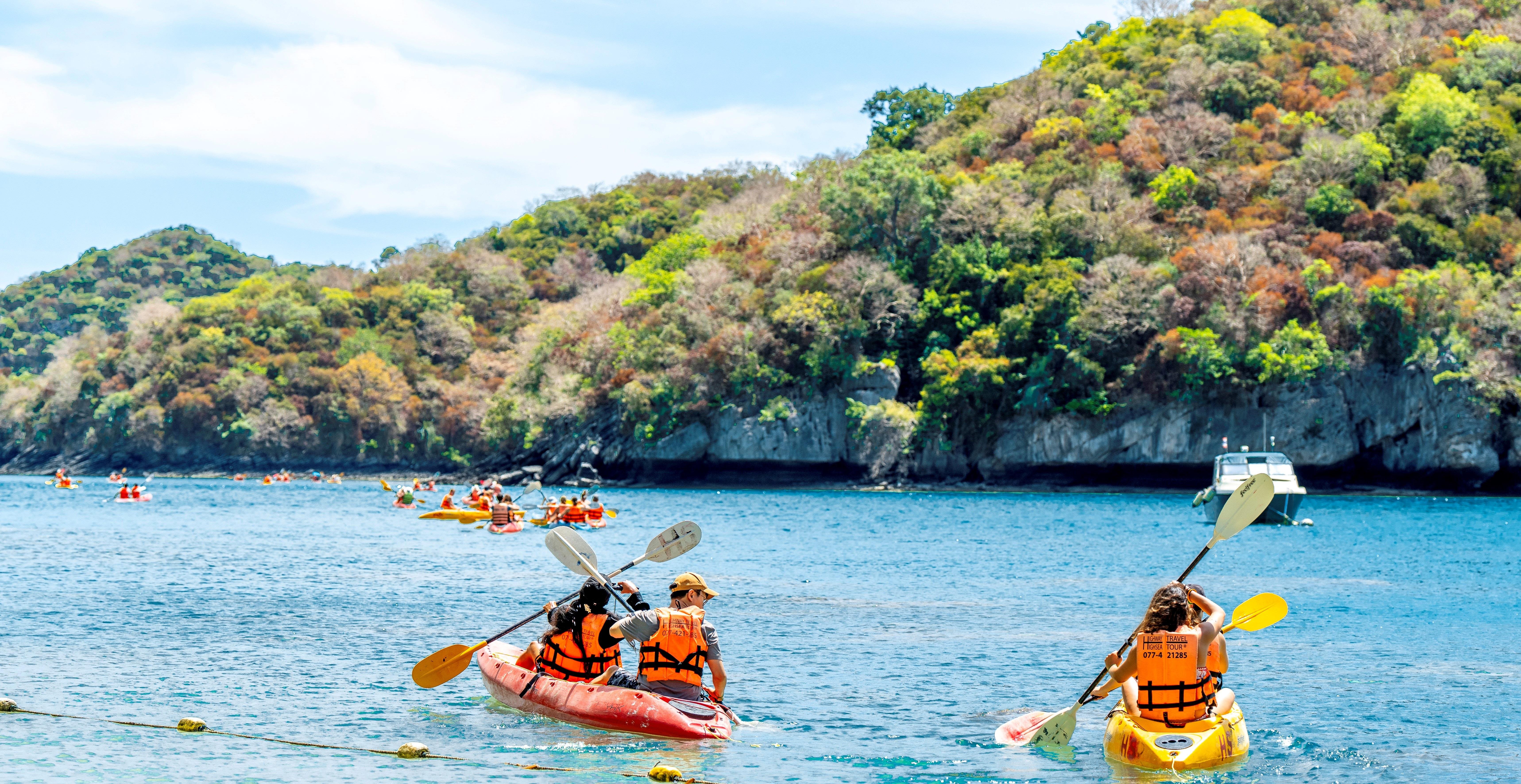 Mu Ko Ang Thong National Park Cruise & Optional Kayaking