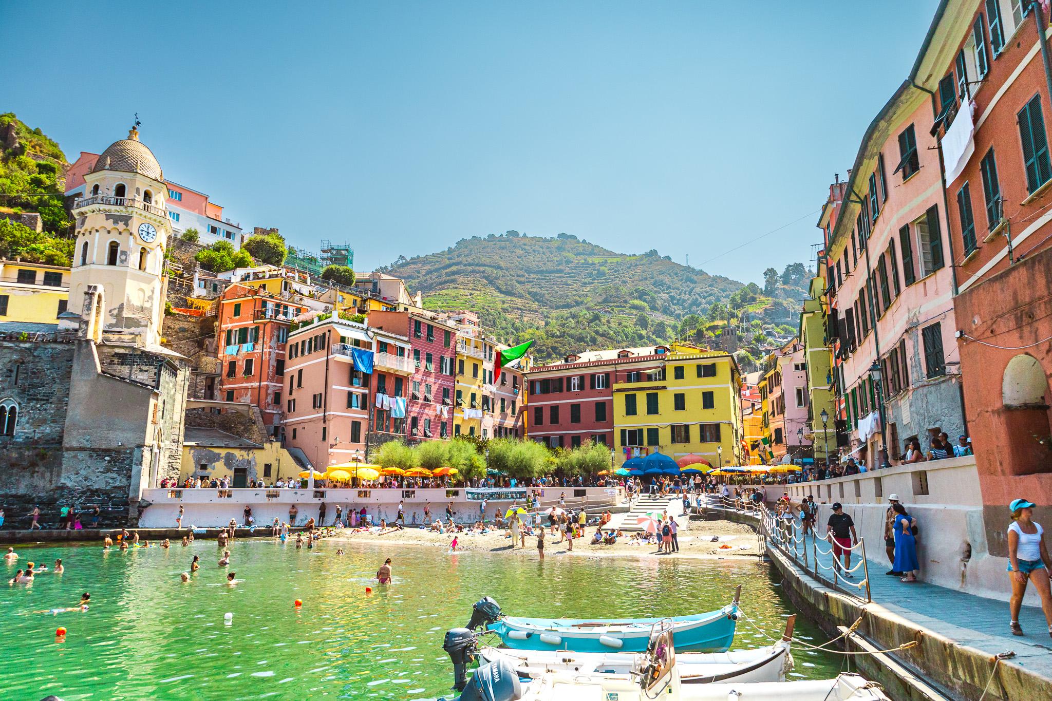 Cinque Terre Day Tour from Florence with Boat Cruise