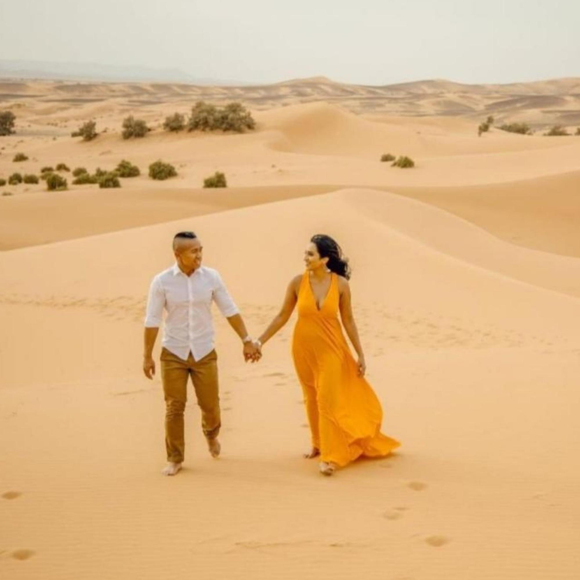 Merzouga Sahara Overnight: Camel Trek & Luxury Desert Camp
