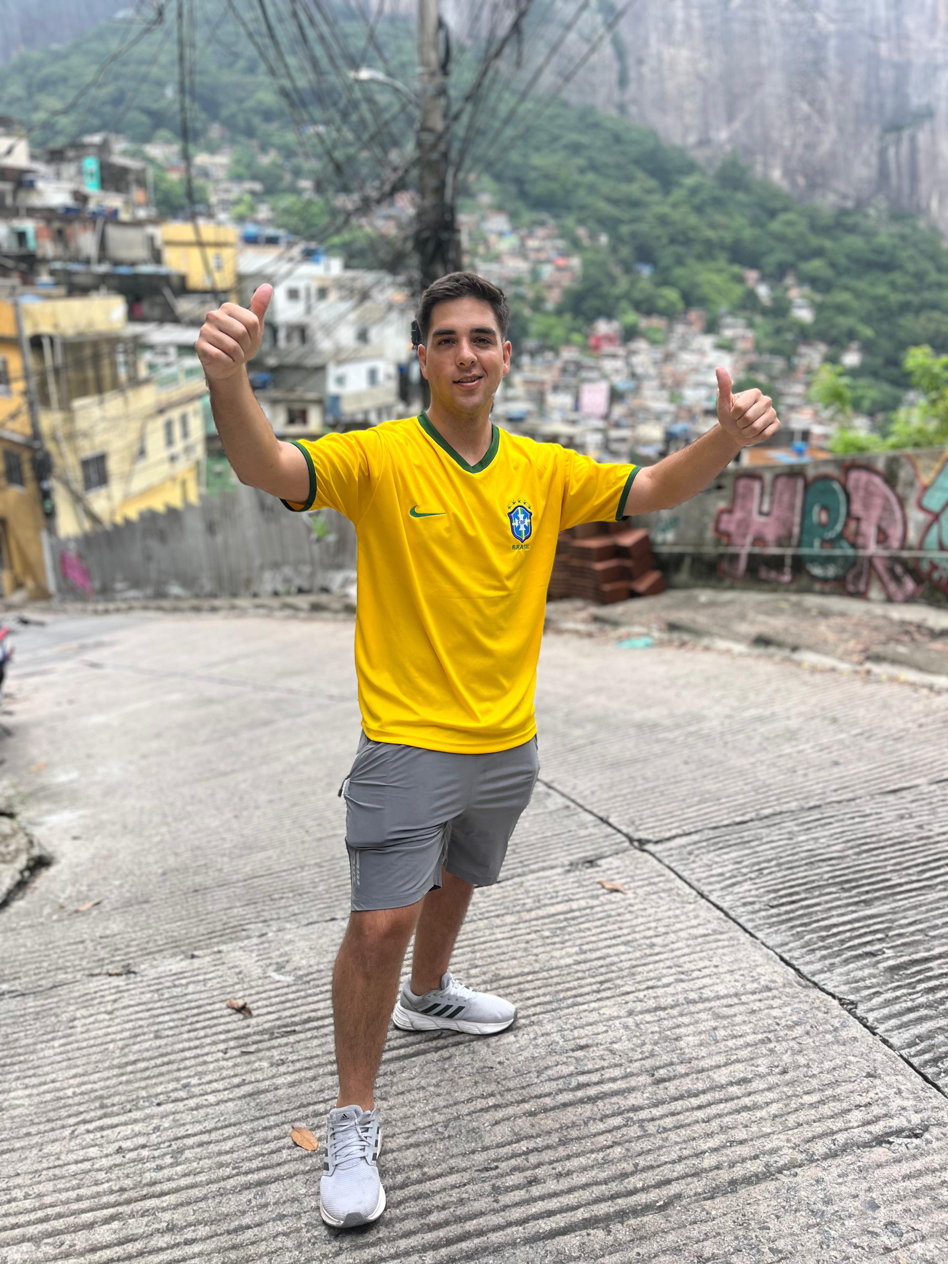 Rocinha Favela 3-Hour Walking Tour with a Local Guide
