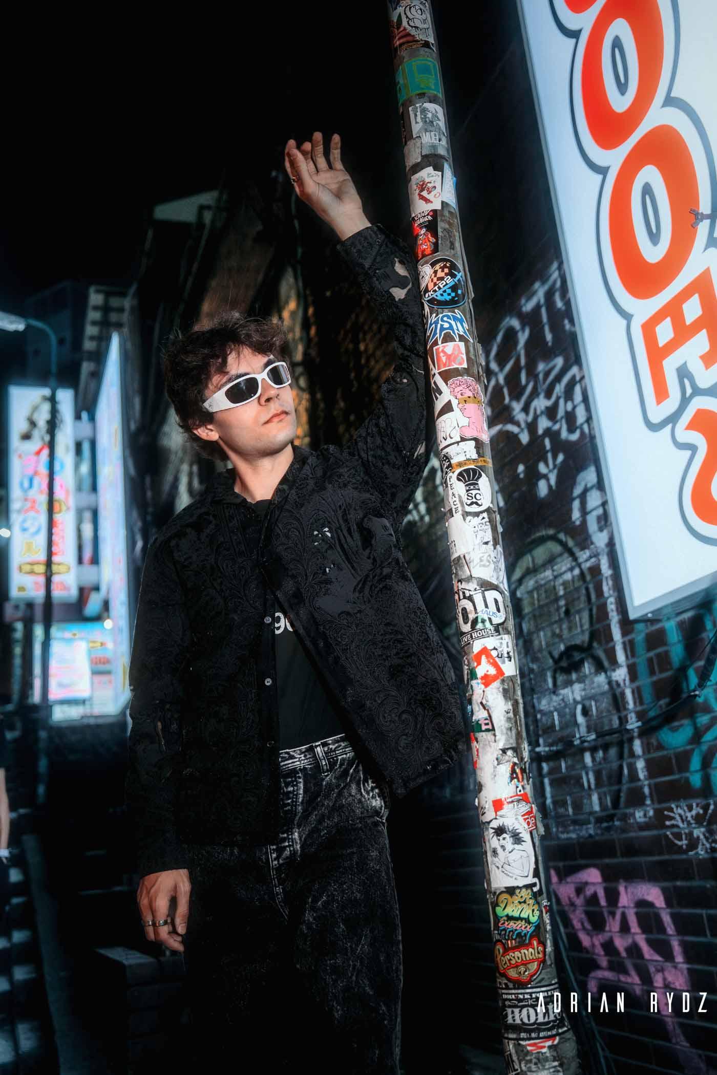 couples photoshoot in Tokyo — image 8