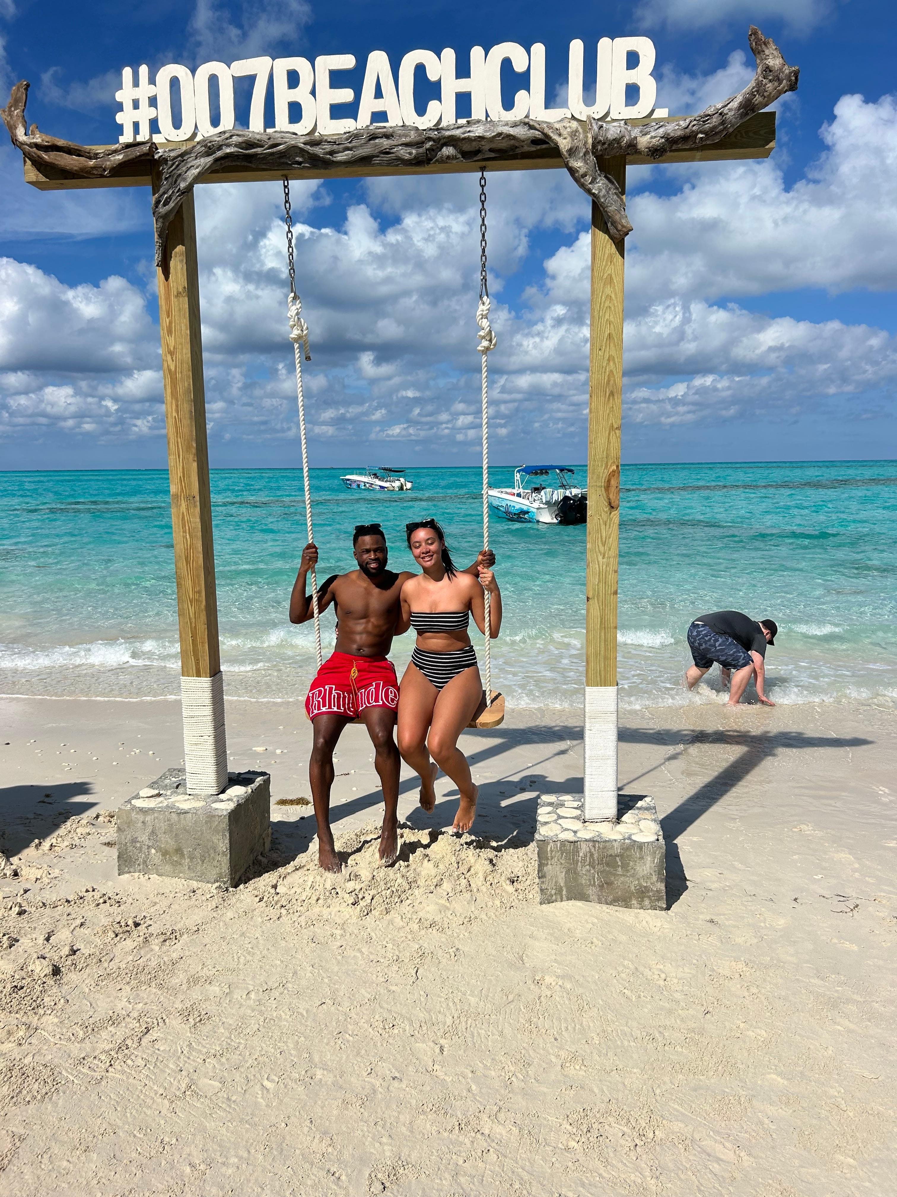 Nassau Powerboat Adventure: Snorkeling, Turtles & Private Beach Club
