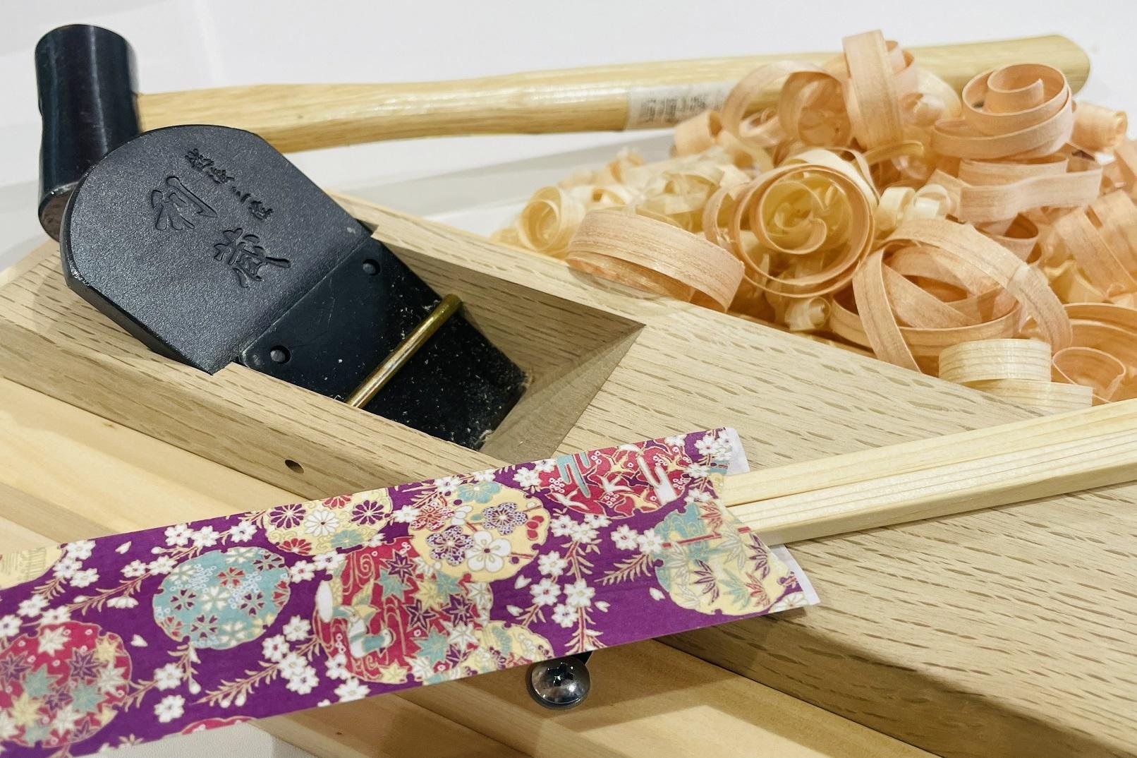 Osaka Castle Area Chopstick-Making Workshop with Souvenir