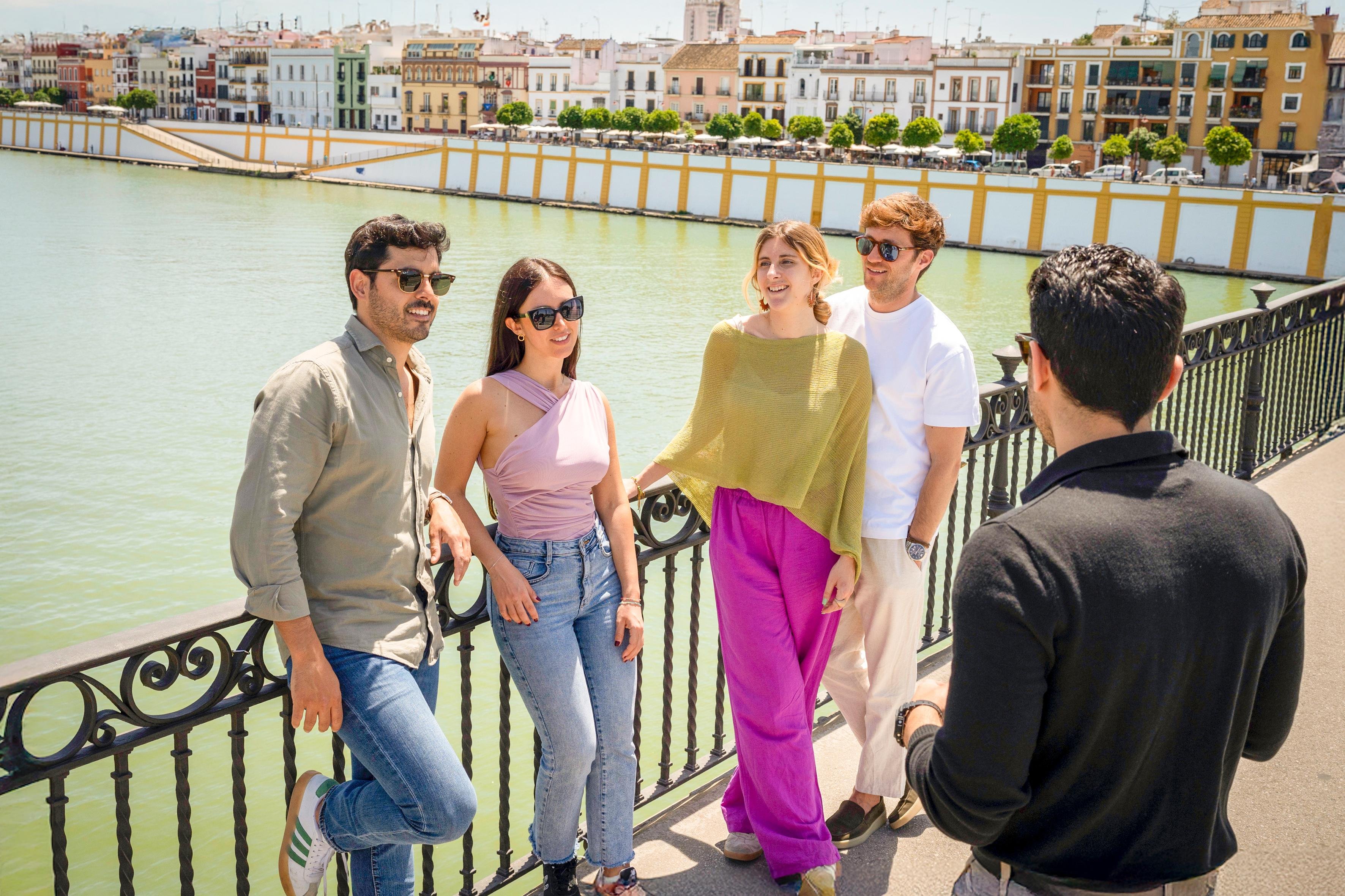 Private Seville Exploration: Old Town, Cathedral & River Cruise