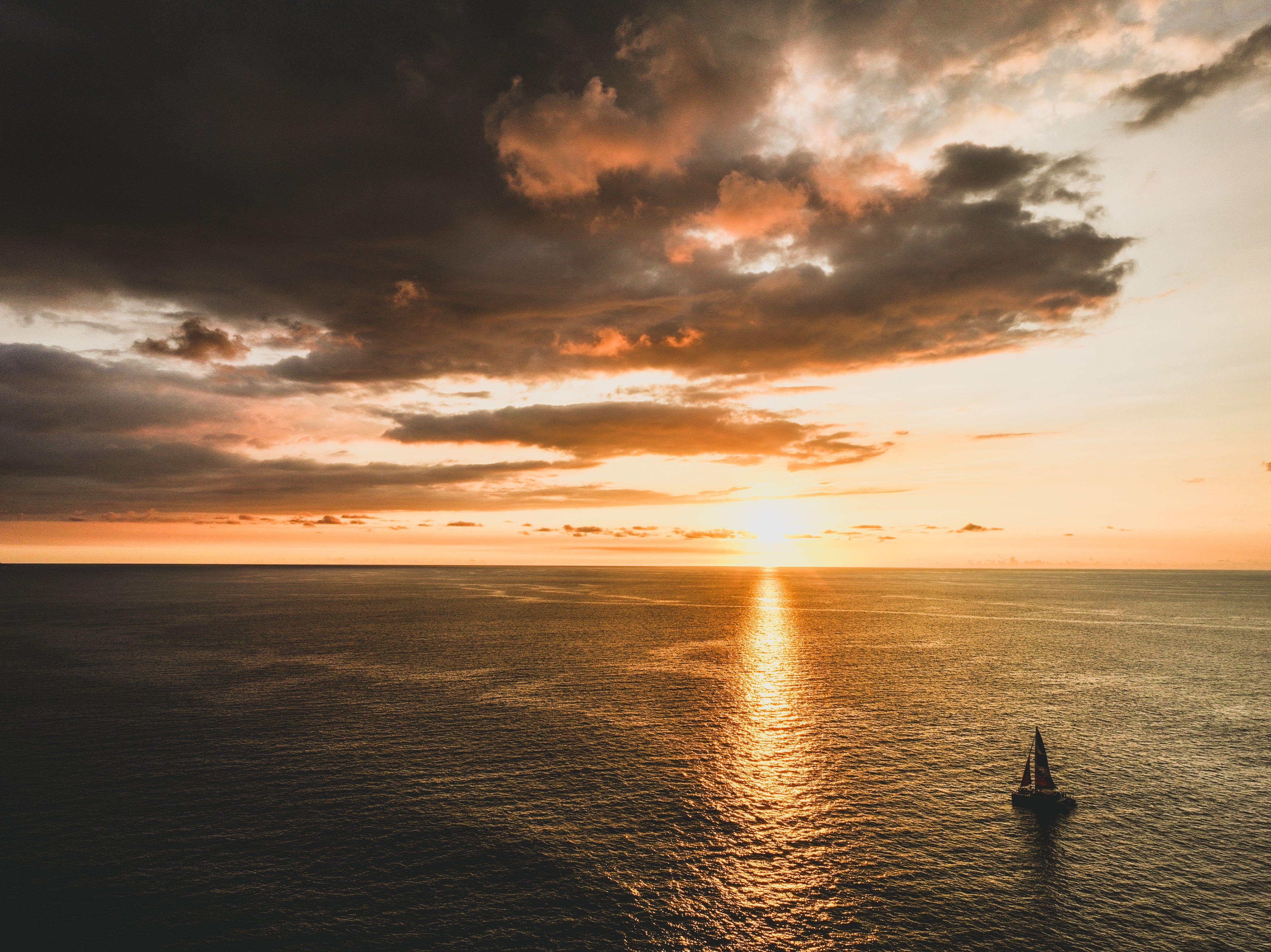 Kona sunset cruise catamaran sail Big Island — image 5