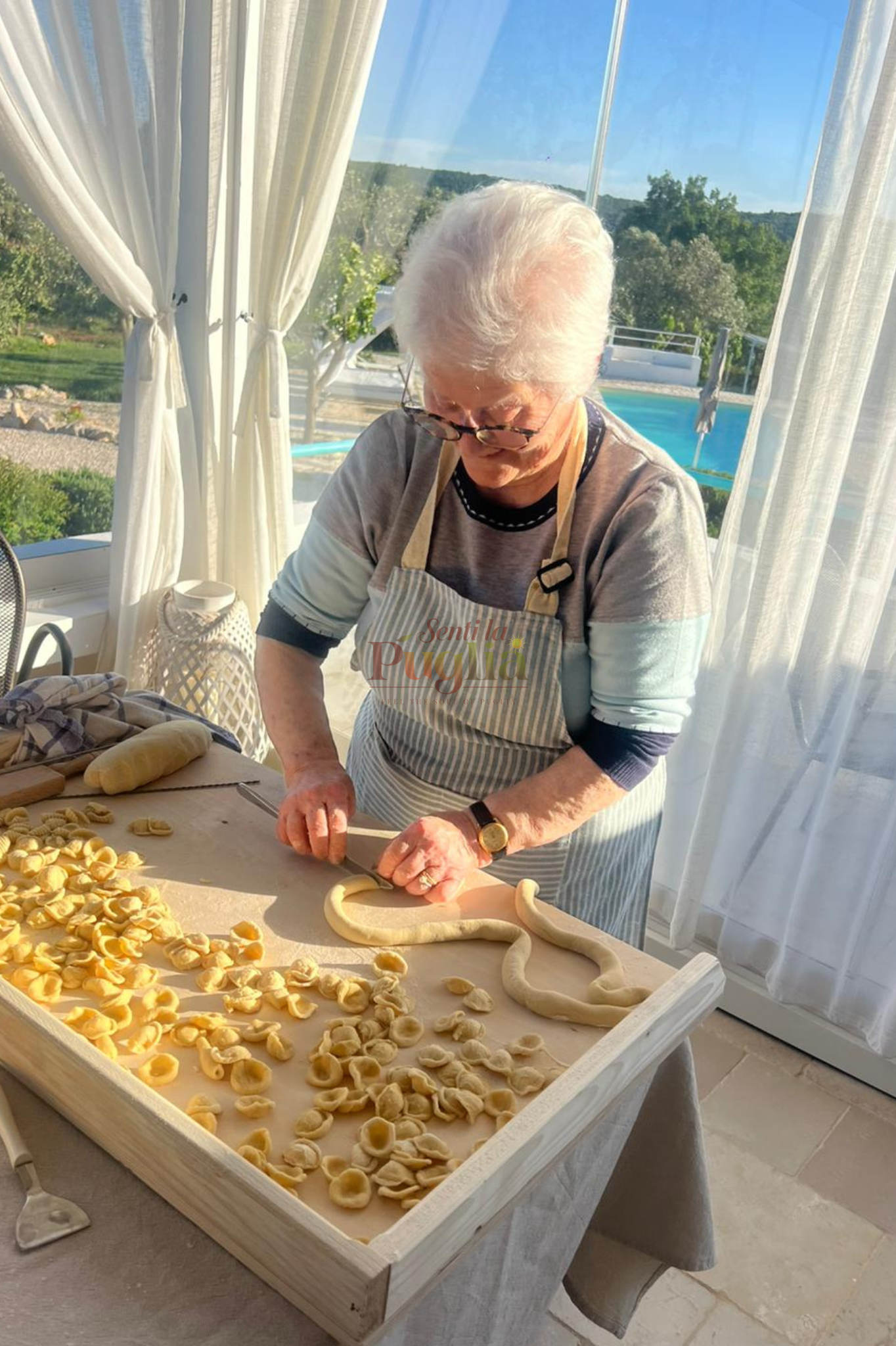 Traditional Orecchiette Cooking Workshop with Local Host in Ostuni