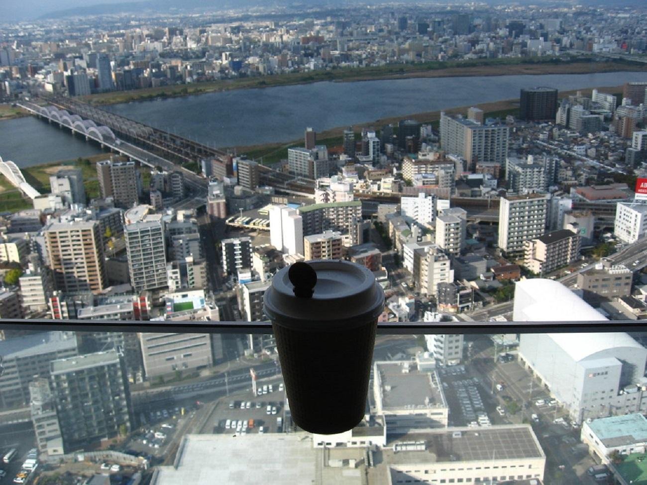 Osaka Contrast Walk: Umeda Sky Views & Nakazakicho Retro District