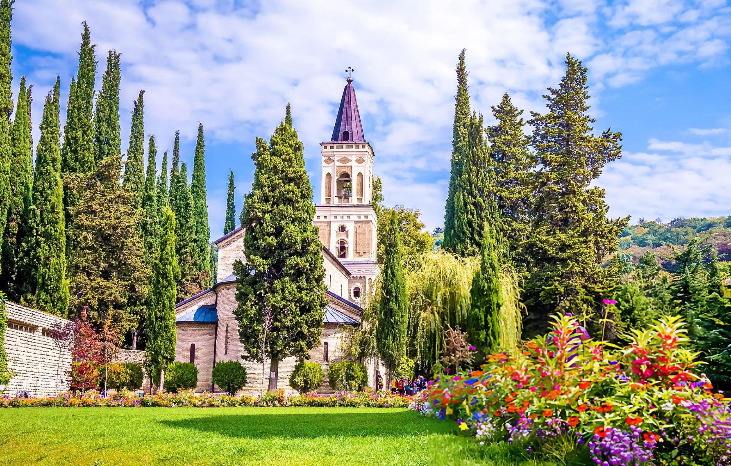 Kakheti Wine Country & Sighnaghi City of Love Day Trip