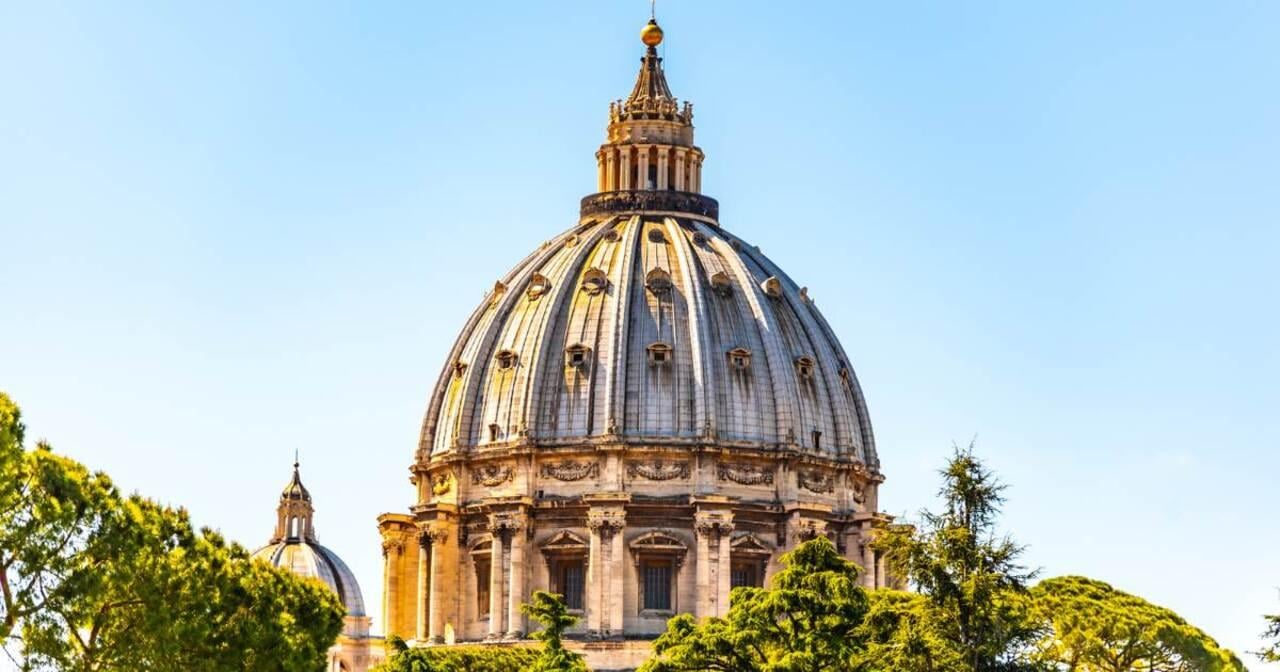 St. Peter's Basilica with Dome Climb & Papal Tombs