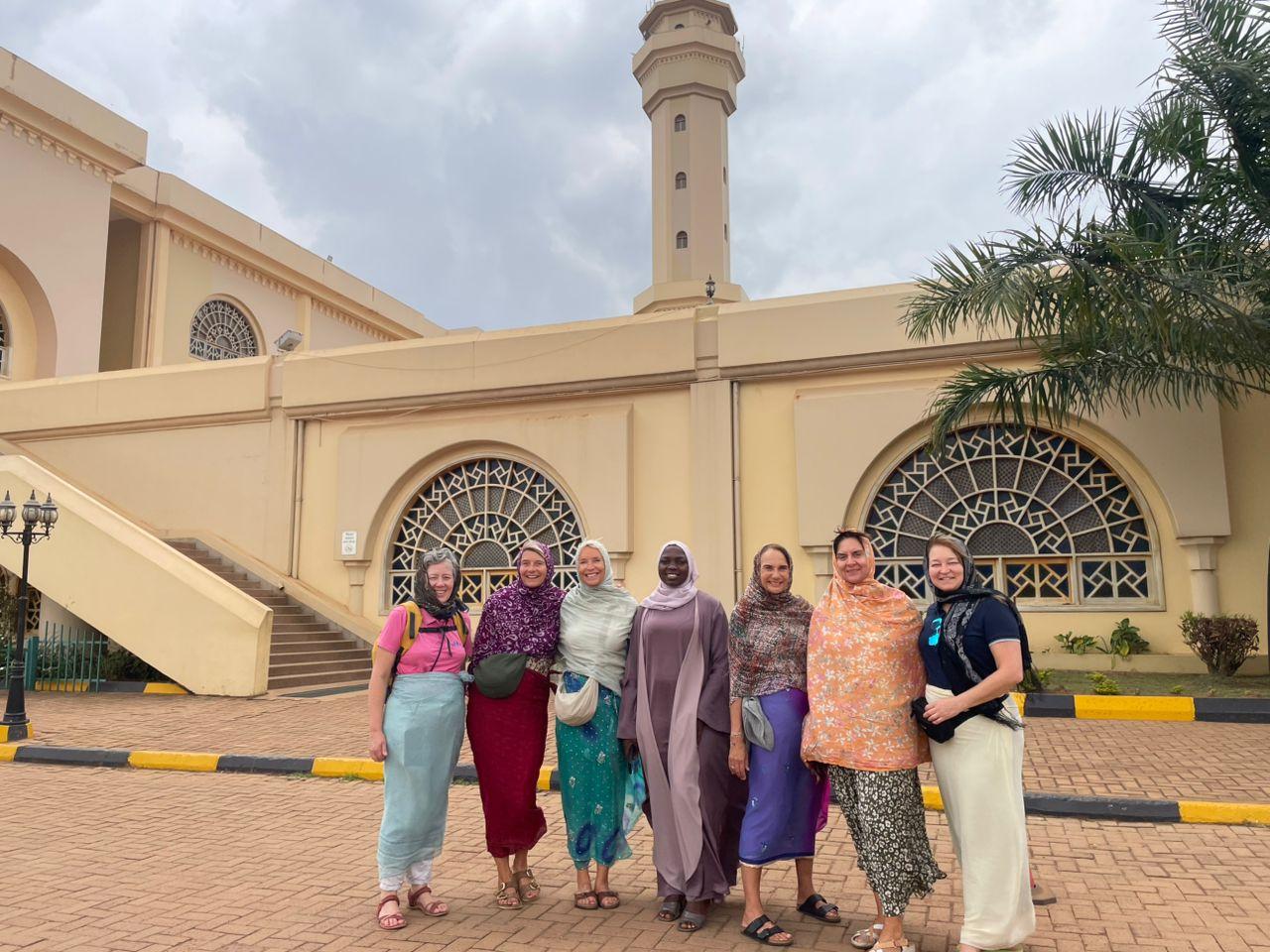 Kampala Walking Tour with Gaddafi Mosque Visit