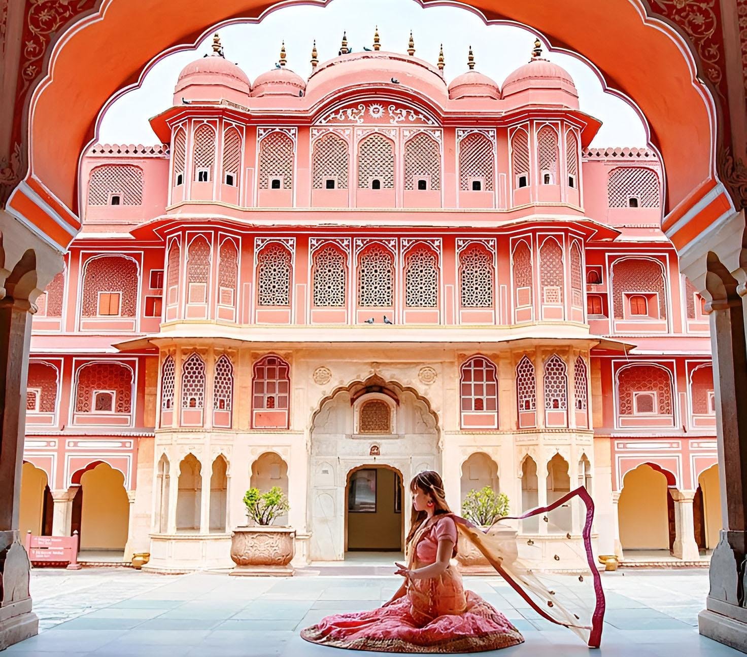 Jaipur Private Sightseeing Tour by Car – Half-Day or Full-Day