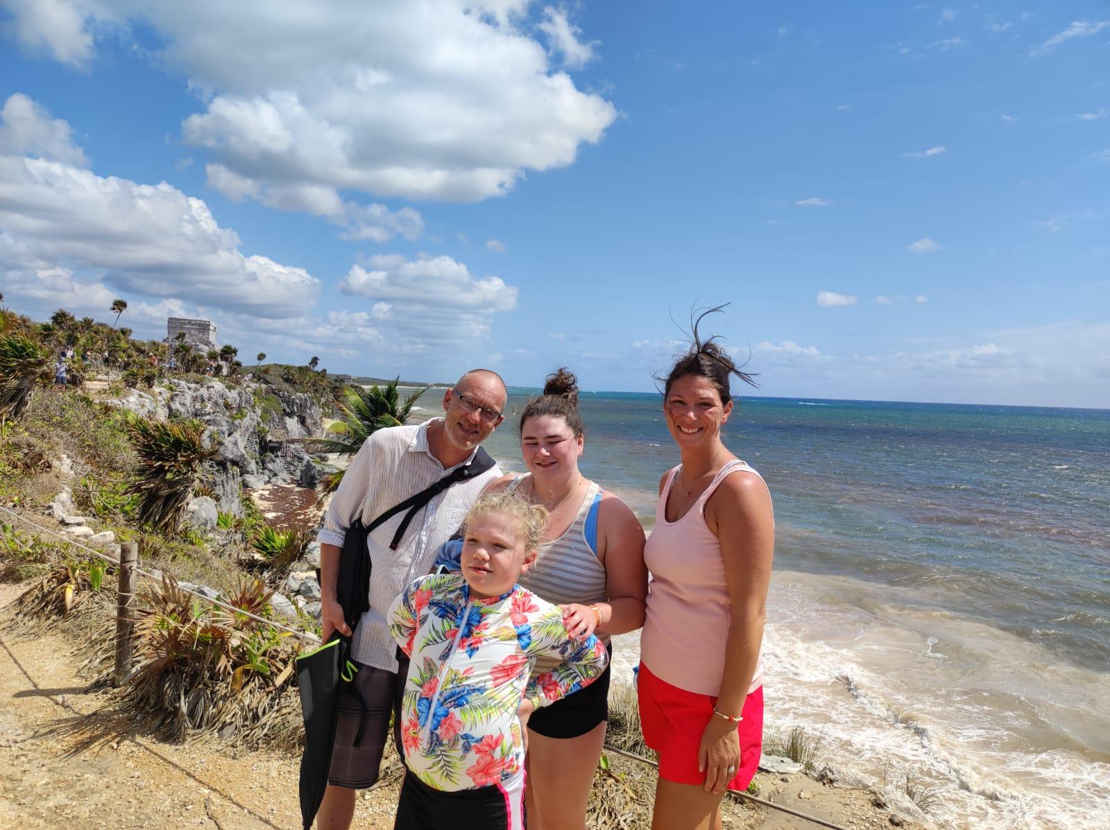 Tulum Archaeological Zone: Expert-Led Walking Tour