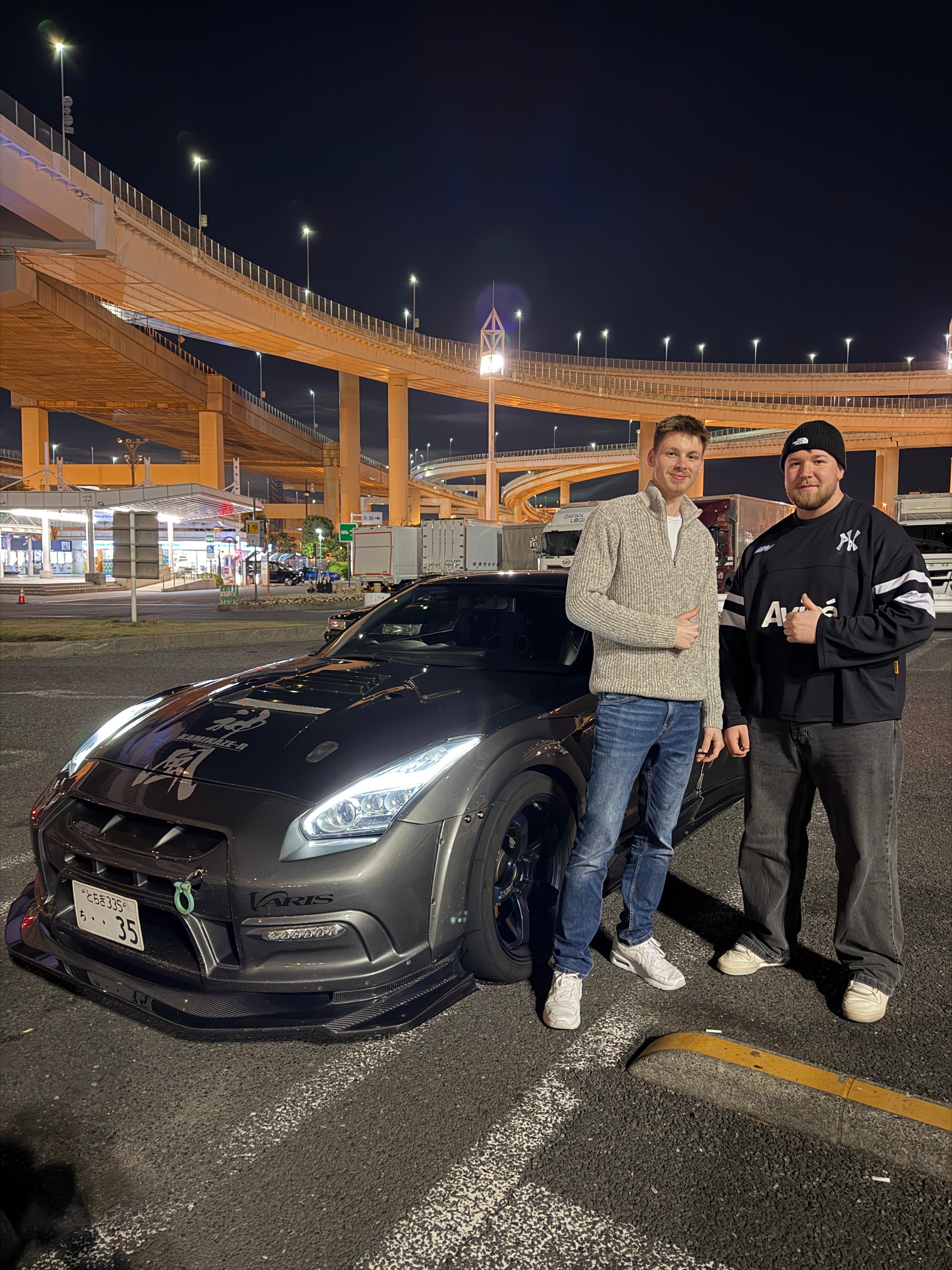 Tokyo: Private JDM Car Tour & Daikoku PA Scenic Drive Tour