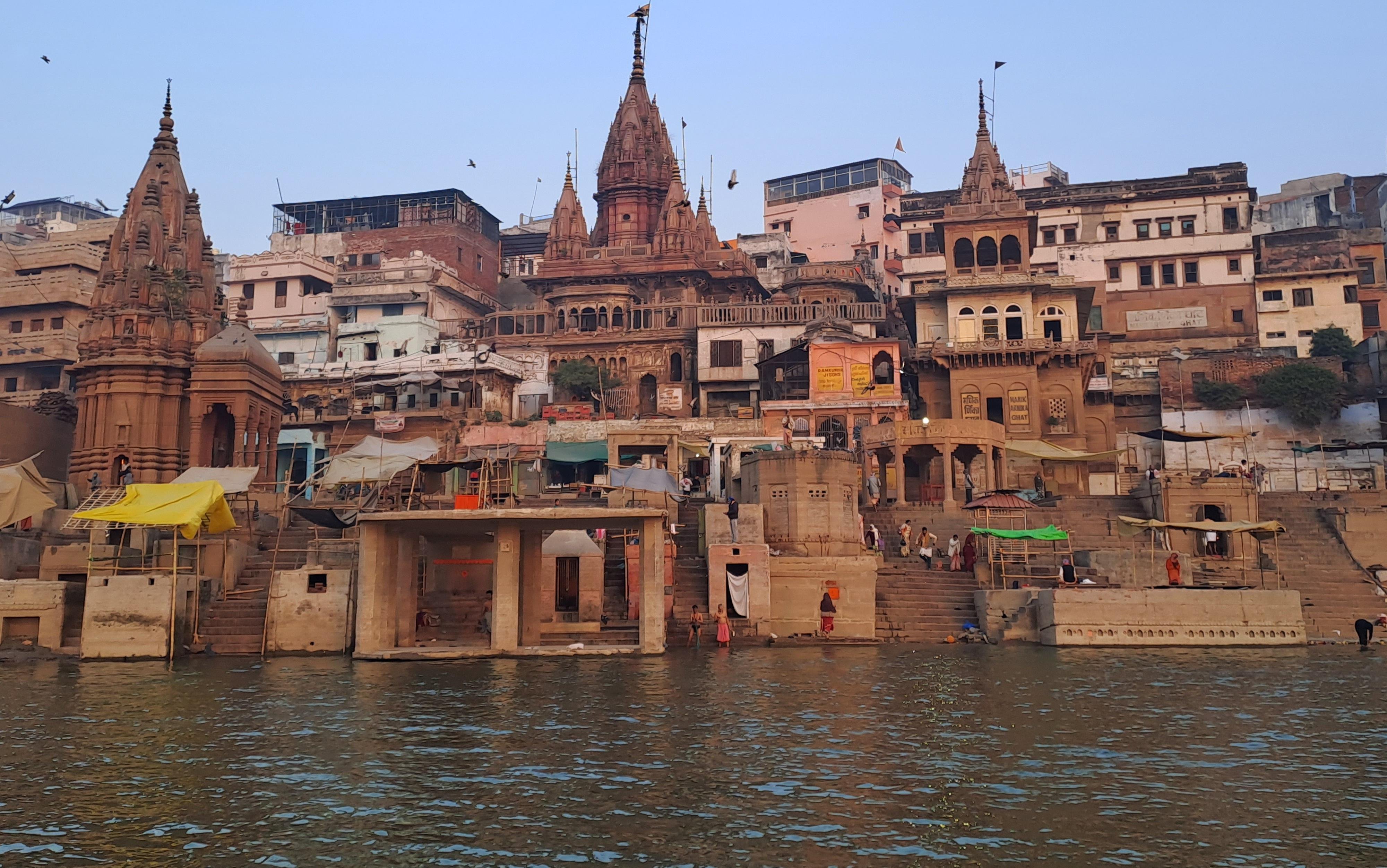 Varanasi Morning Ganges Boat Excursion & Arti Ritual