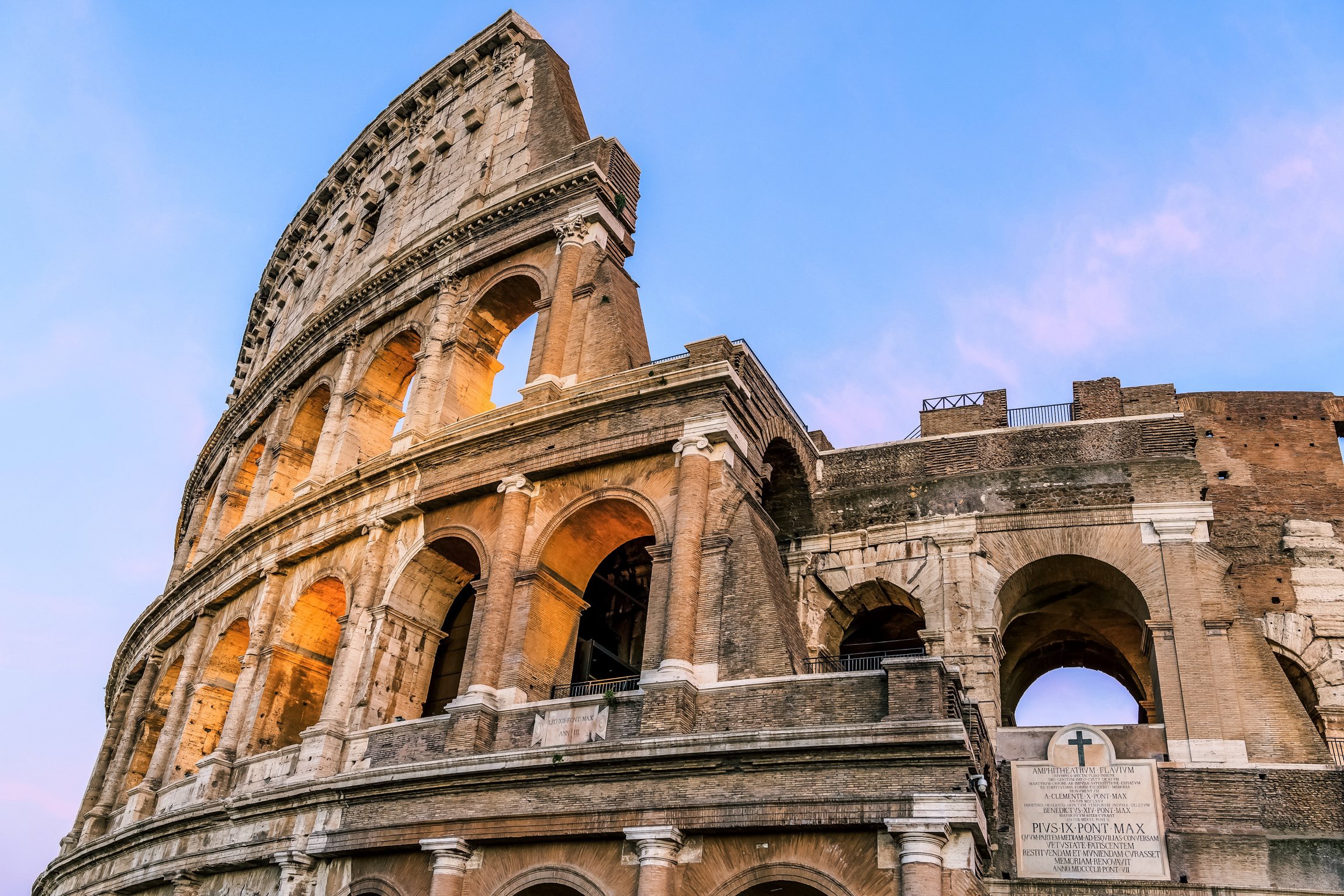 Evening Colosseum & Ancient Rome Guided Walk