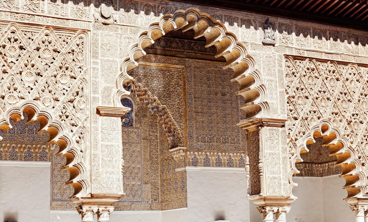 Seville: Royal Alcázar Small-Group Premium Tour