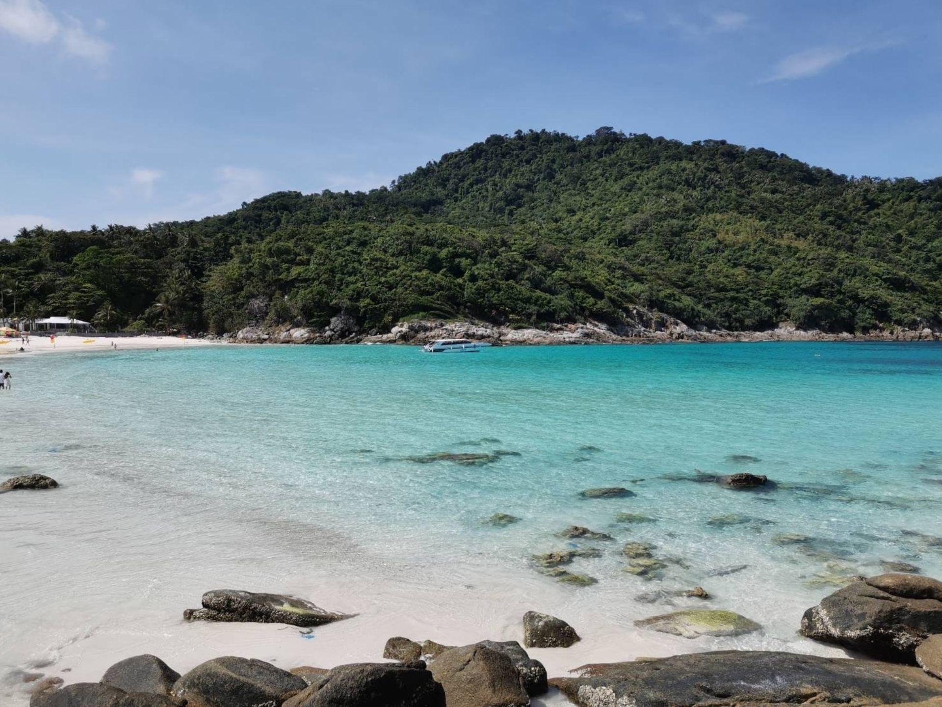 Phuket Speedboat Excursion: Racha & Coral Island