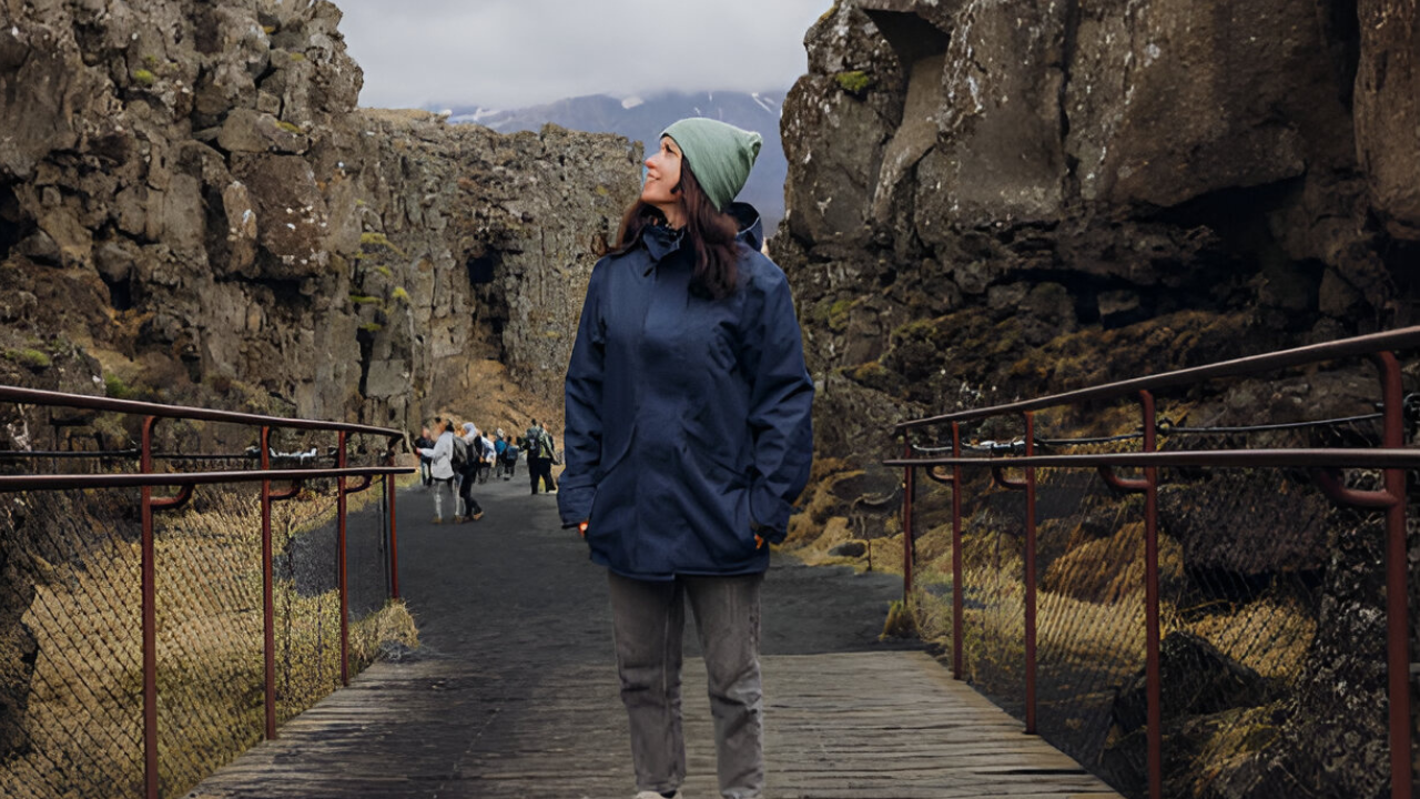 Golden Circle Small Group Excursion from Reykjavik Port