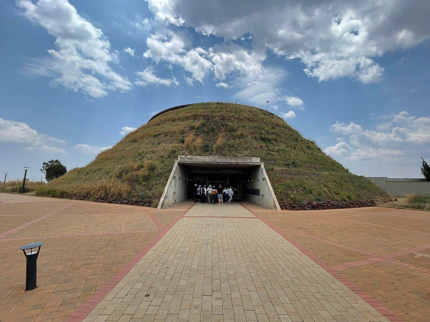 Johannesburg: Cradle of Humankind Guided Tour with Transfers - 2026 (Verified Reviews)
