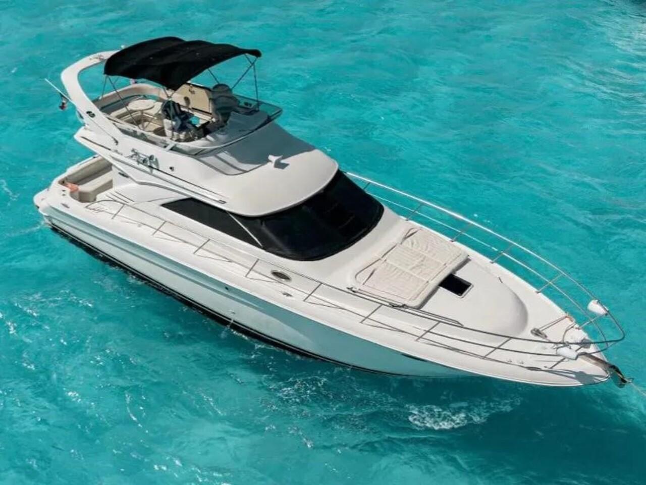 Private 8-Hour Yacht Charter to Isla Mujeres