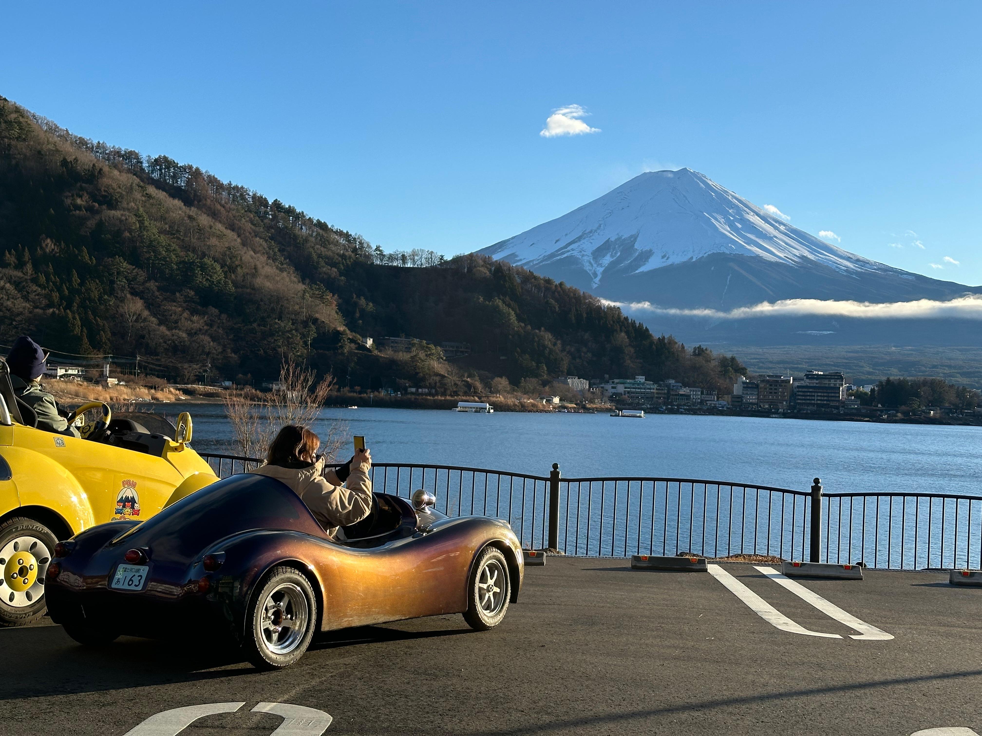 Lake Kawaguchiko Electric Mini Car Guided Tour