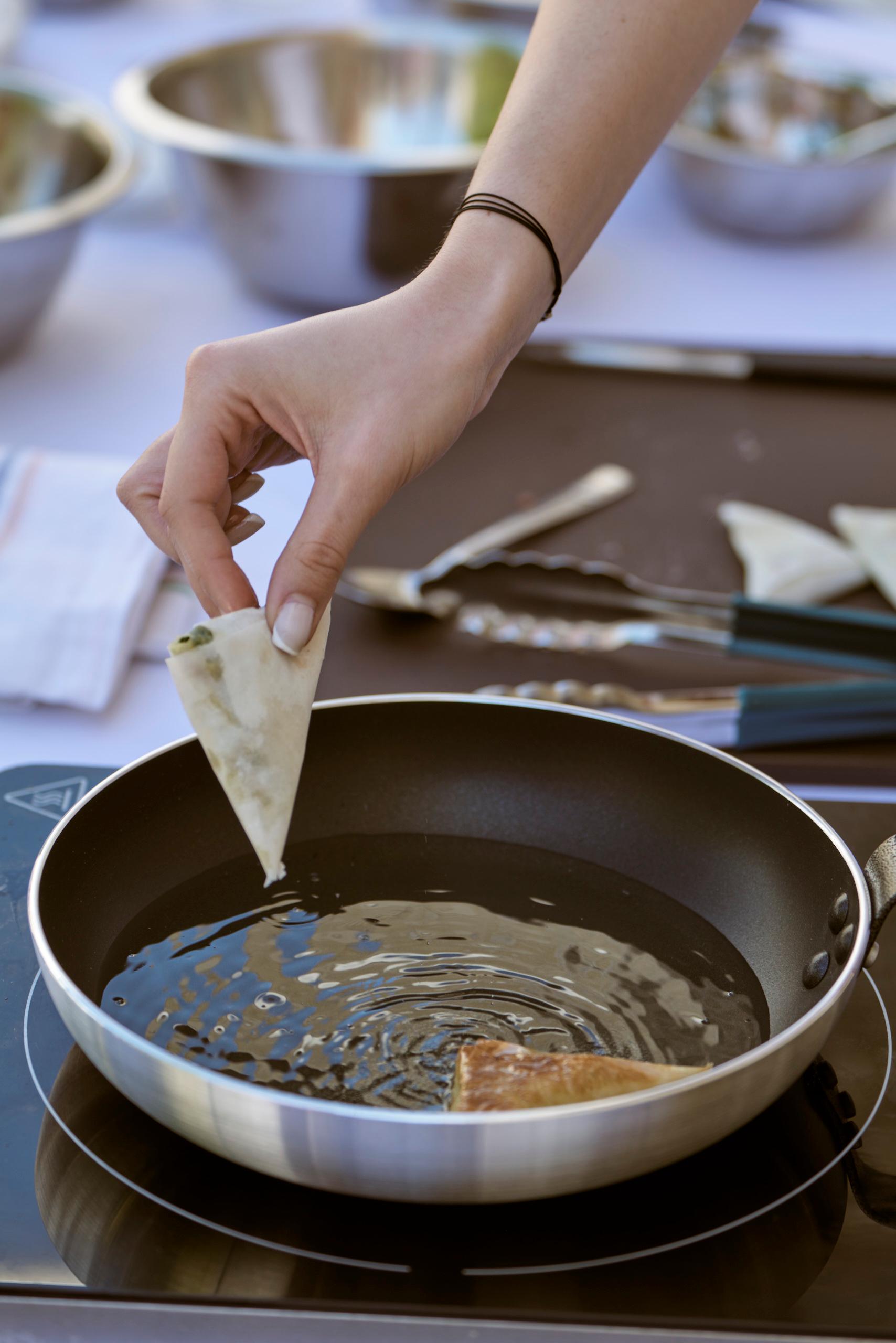 Mykonos: Authentic Greek Cooking Workshop