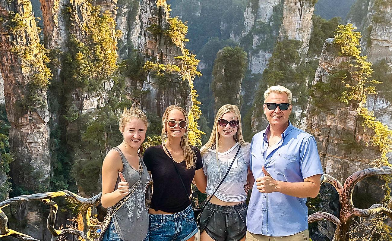 Zhangjiajie All-Inclusive: Avatar Mountains, Glass Bridge & Tianmen — 1 or 2 Days