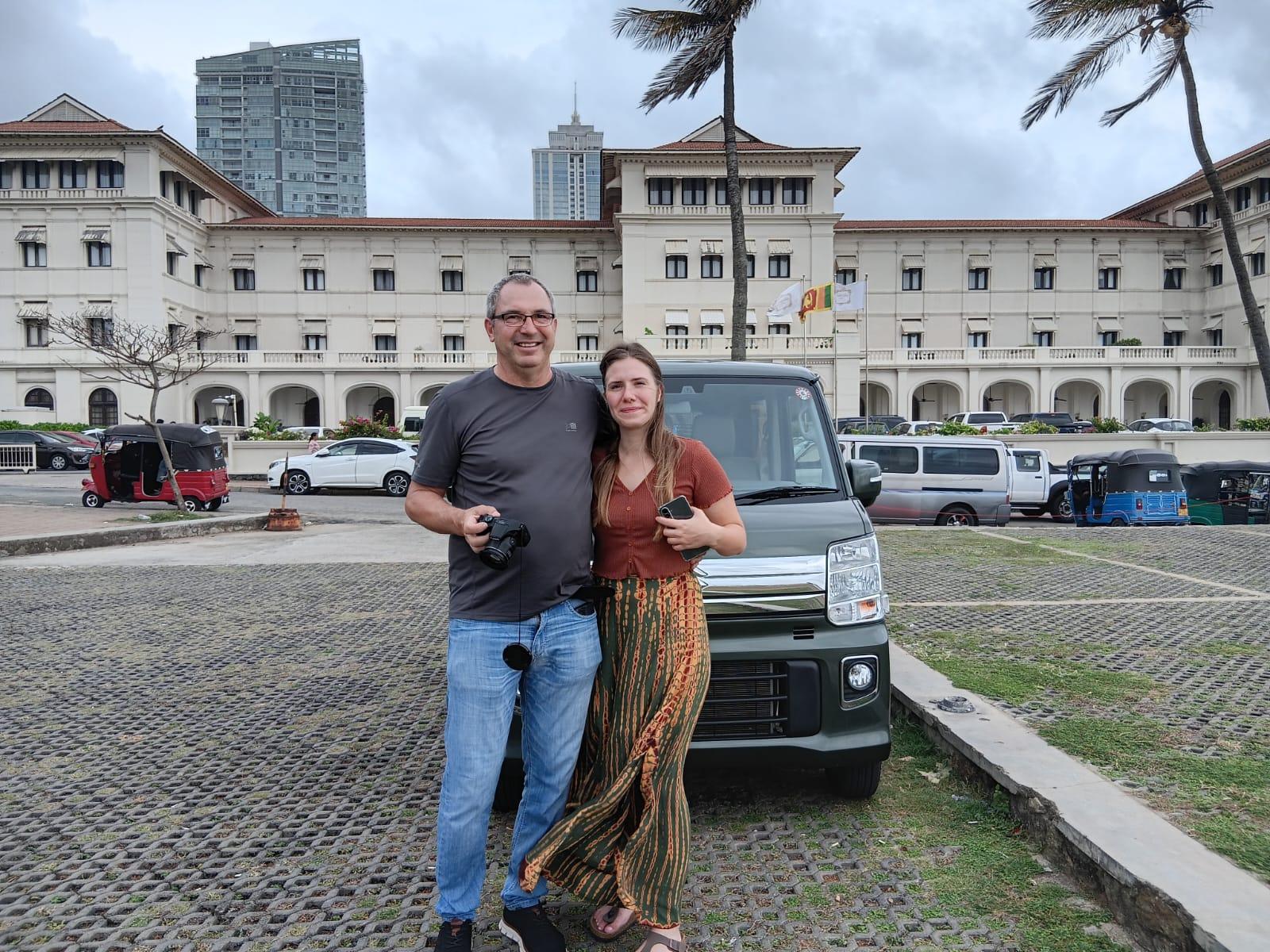 Private Colombo City Tour with Guide – All Inclusive