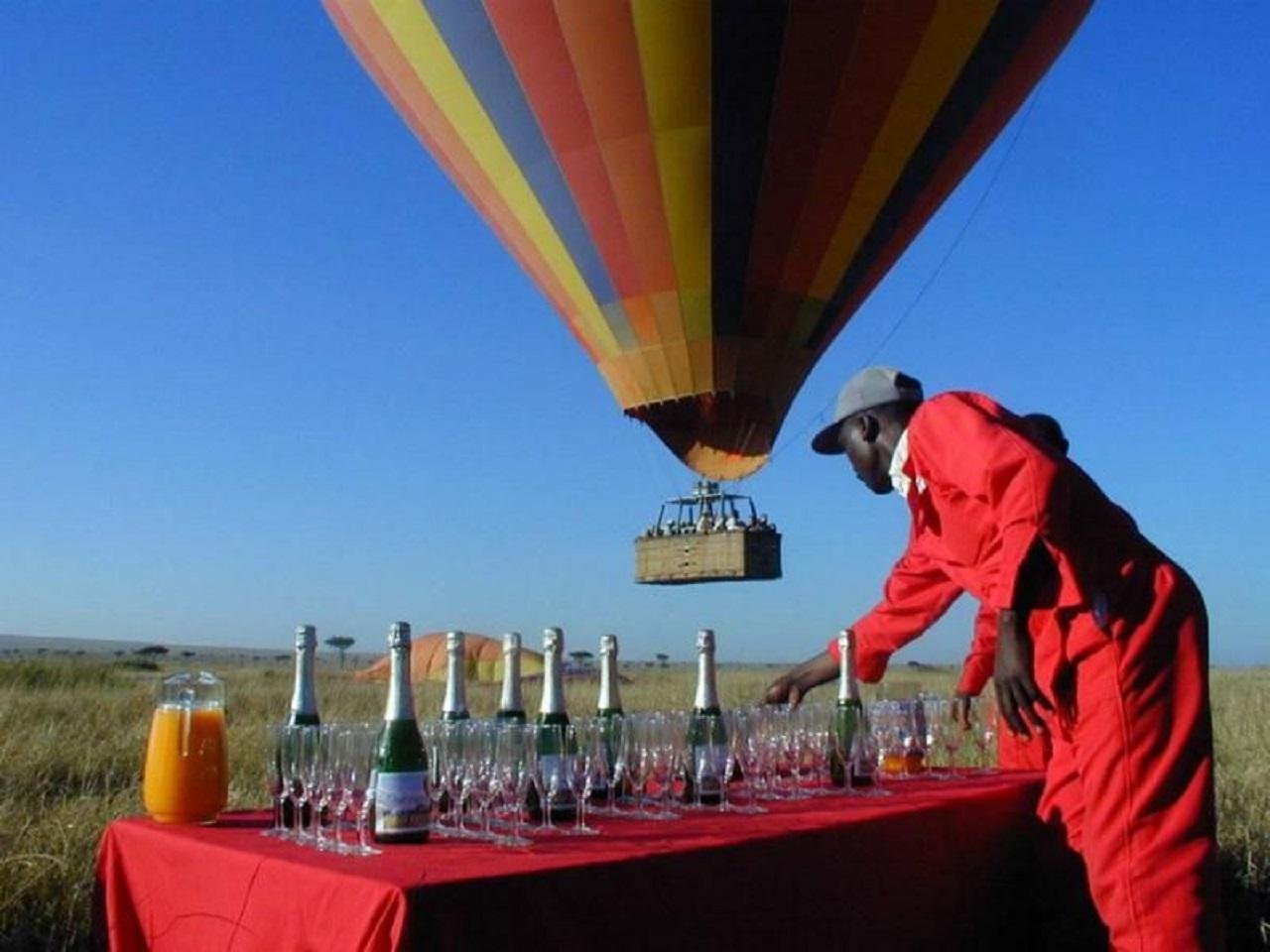 Maasai Mara Hot Air Balloon Safari with Champagne Breakfast
