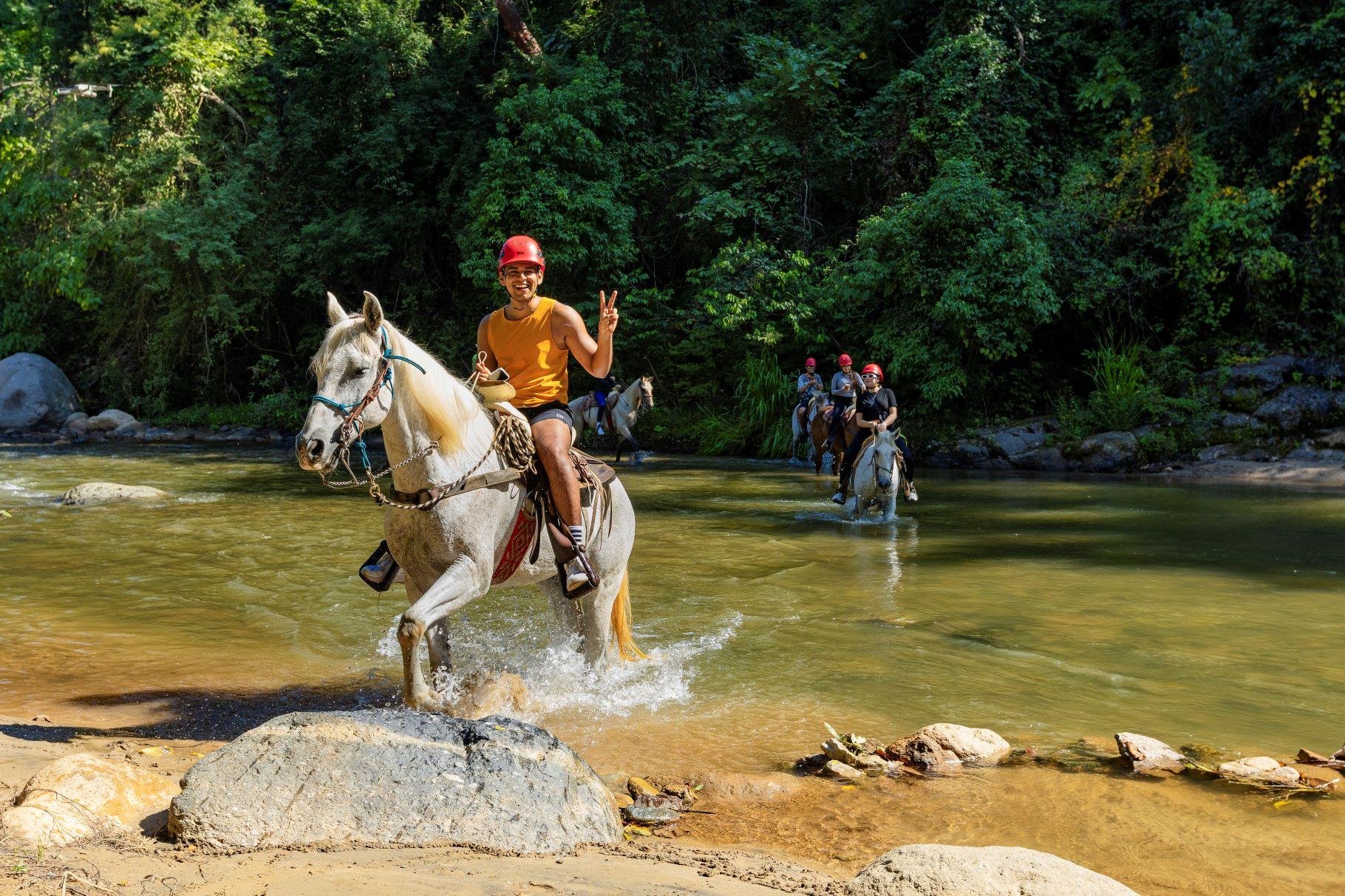 El Salto Waterfall Horseback Adventure