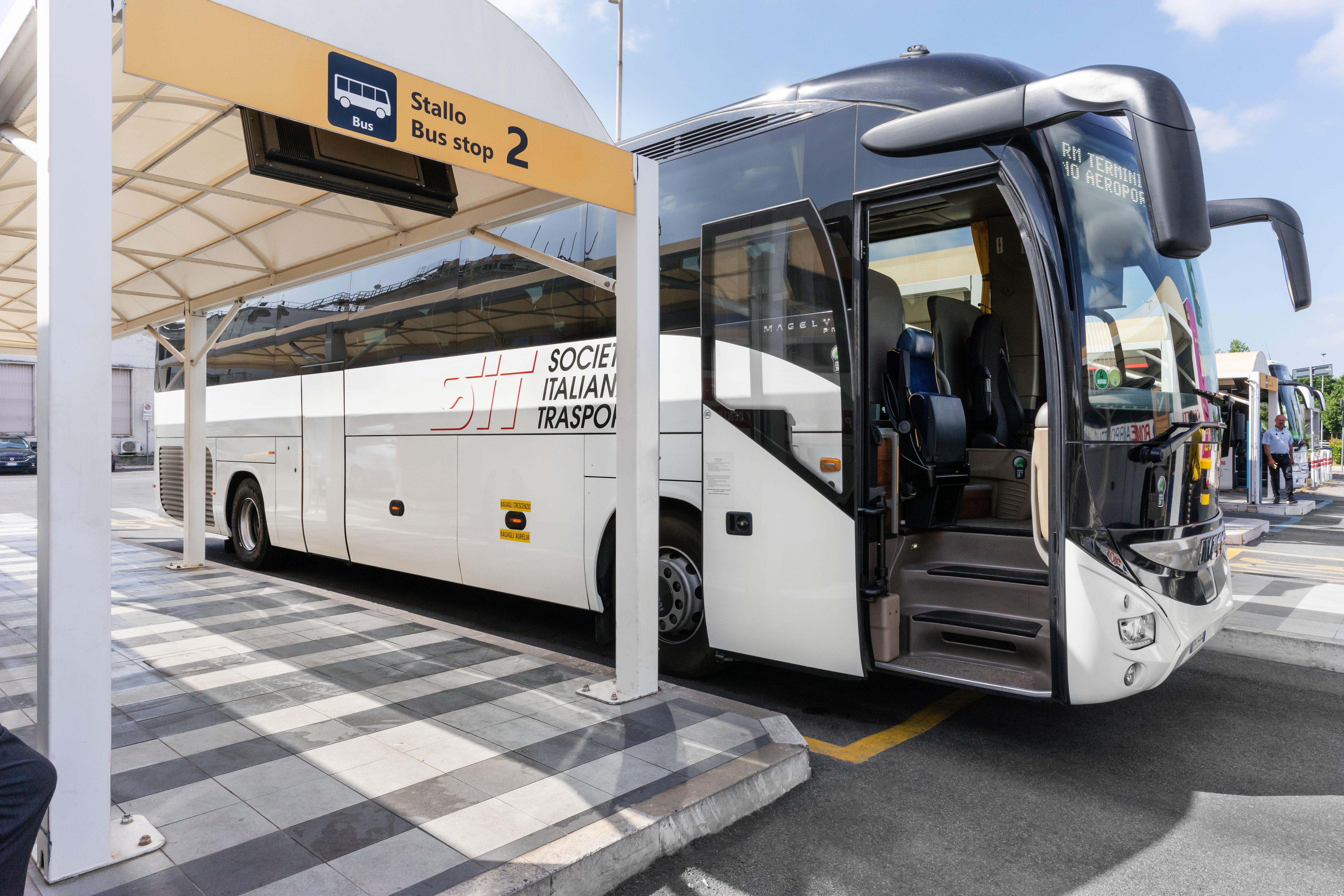 Rome Ciampino Airport ↔ Termini Shuttle Bus