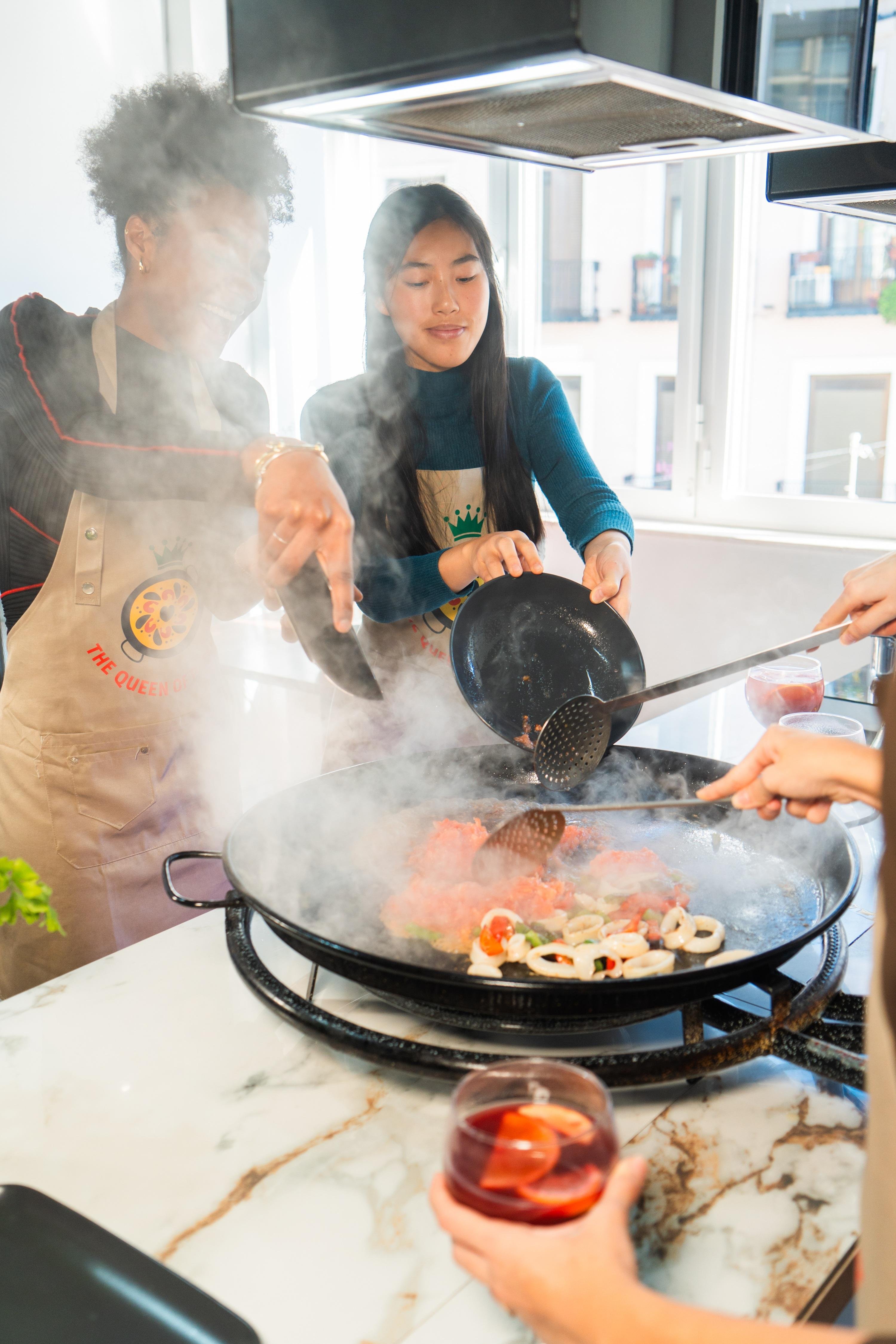sangria making class in Madrid — photo 4