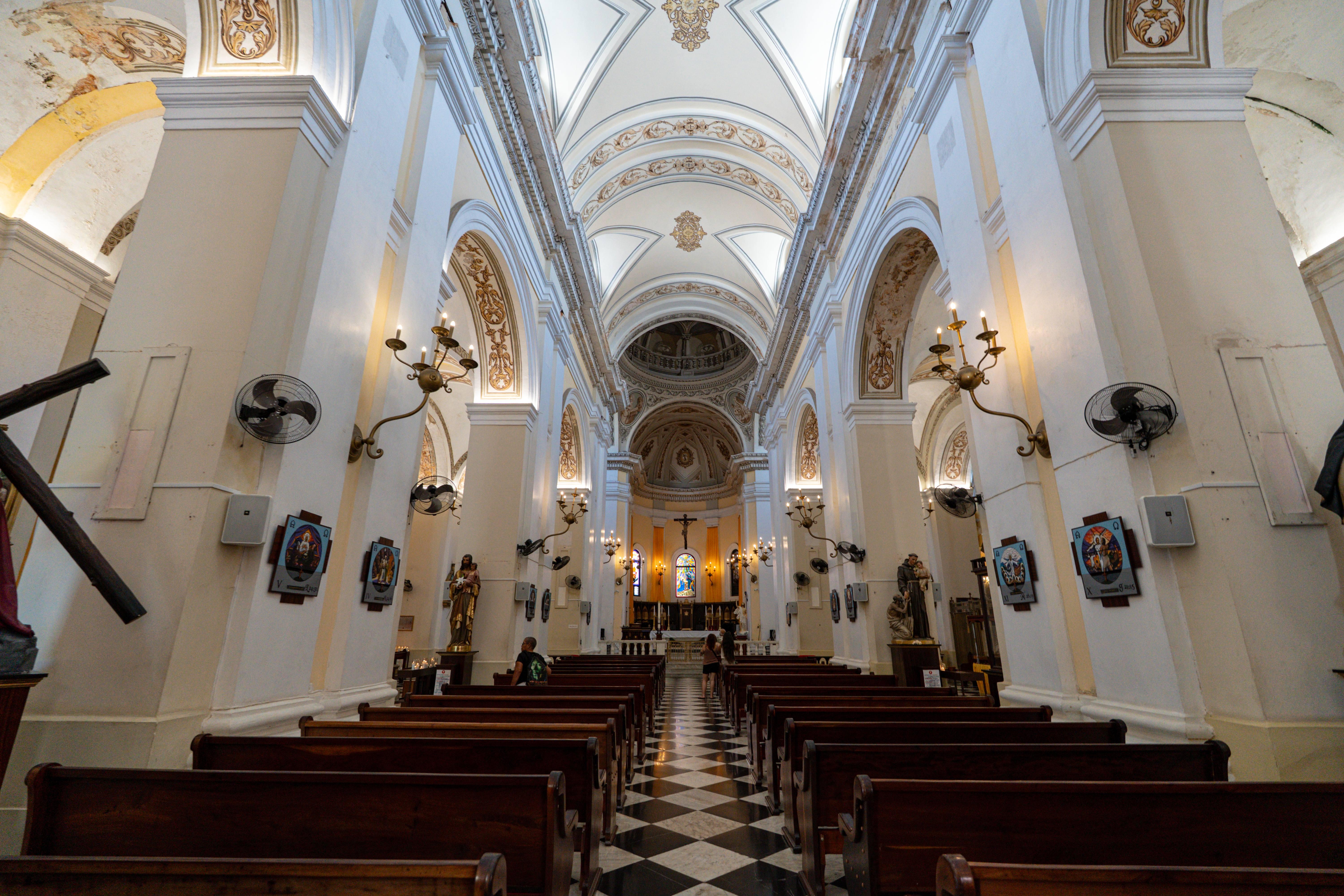 Old San Juan: Private Morning Heritage Walk & Breakfast