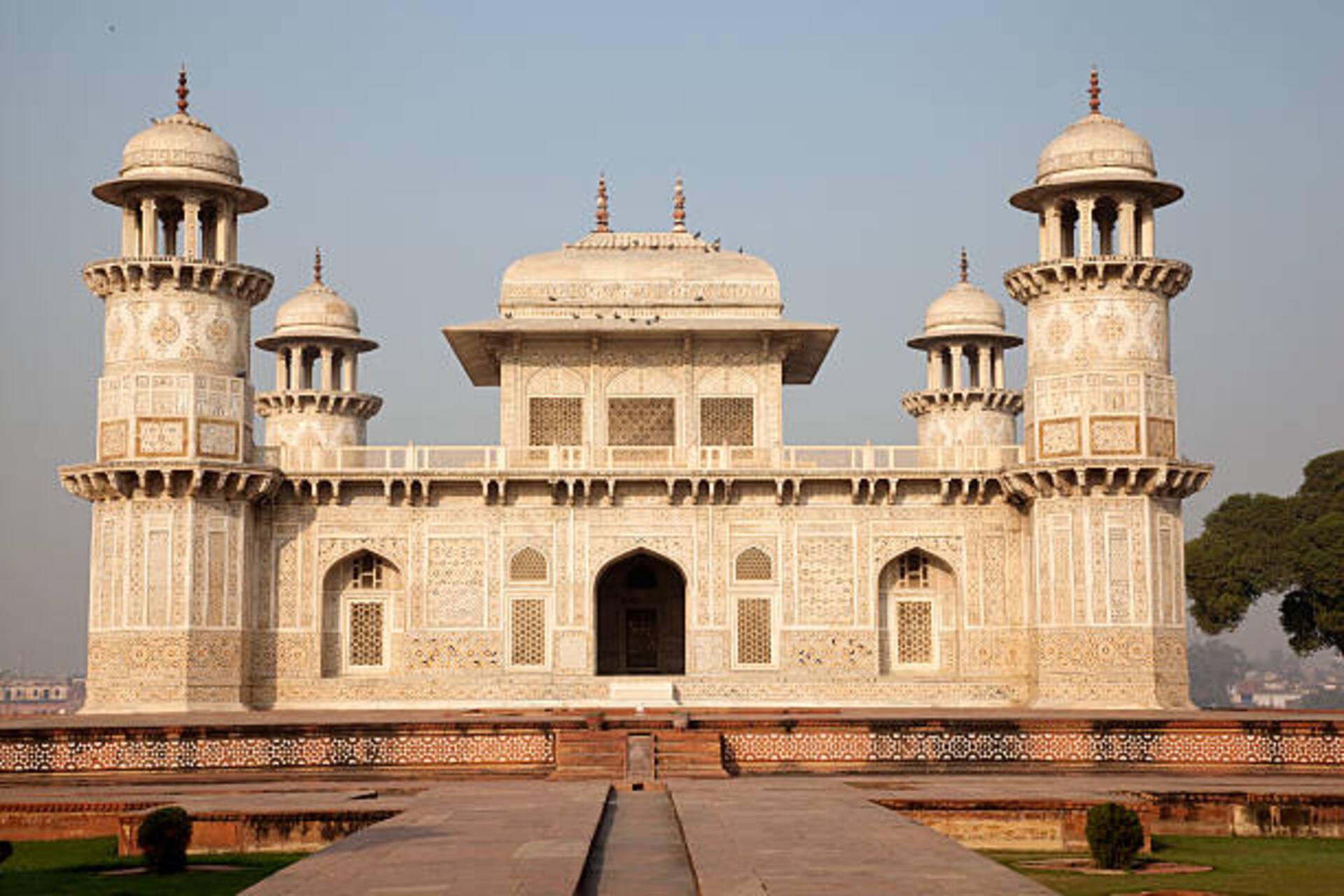 Agra Heritage Express: Agra Fort, Baby Taj & Mehtab Bagh