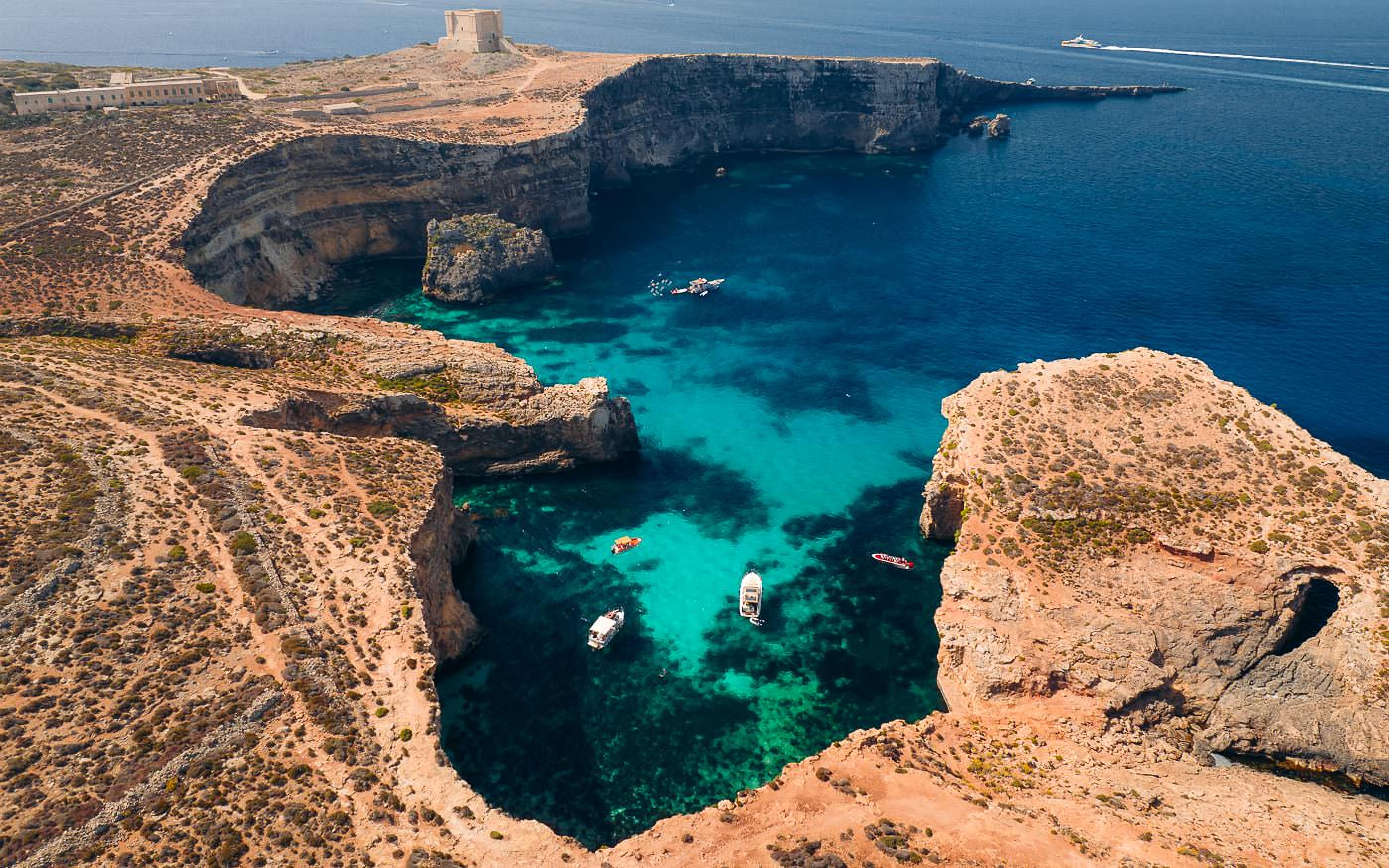 Flexible Ferry to Comino Blue Lagoon & Gozo Option