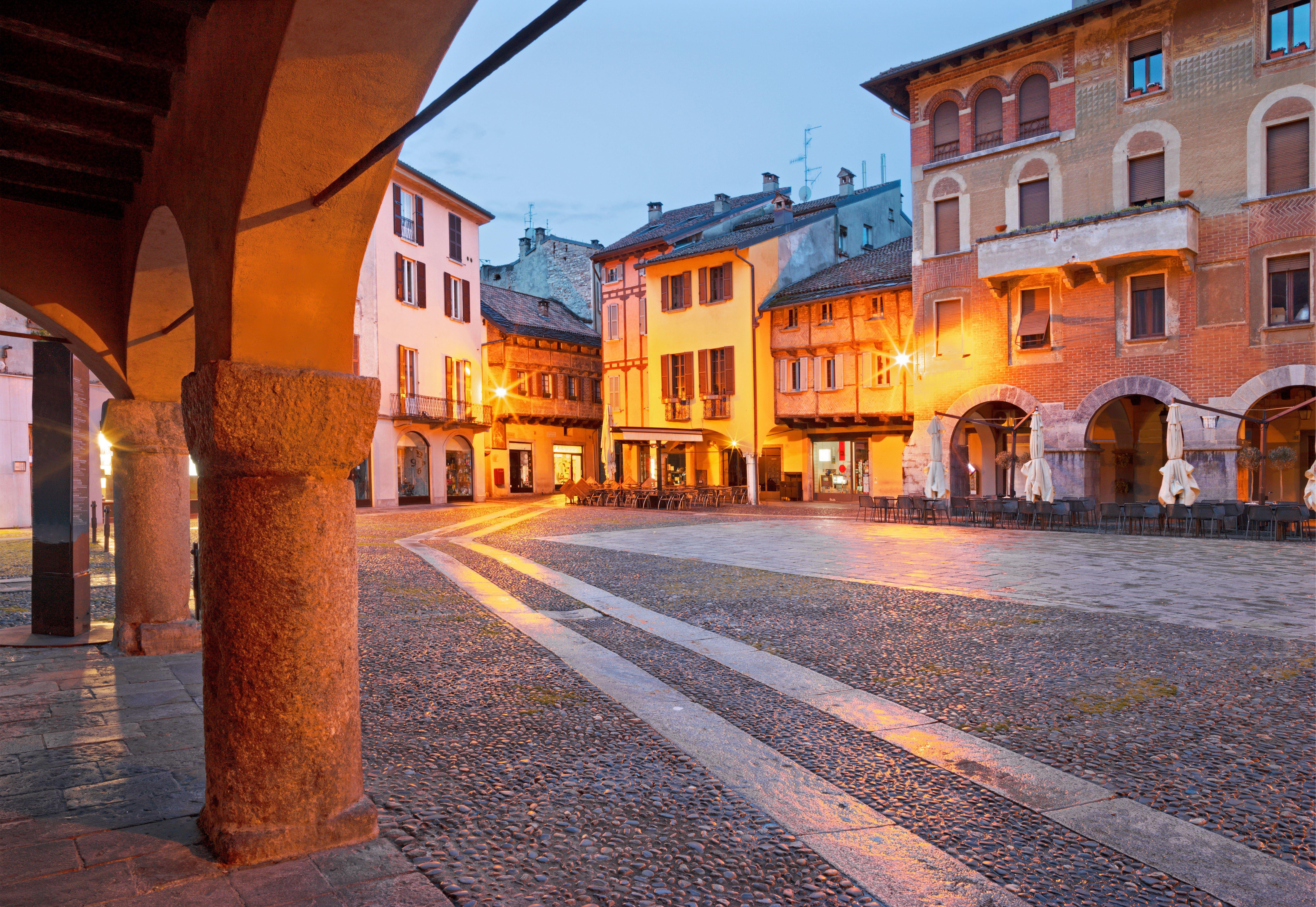 From Milan: Como, Lugano, Bellagio with Private Lake Cruise