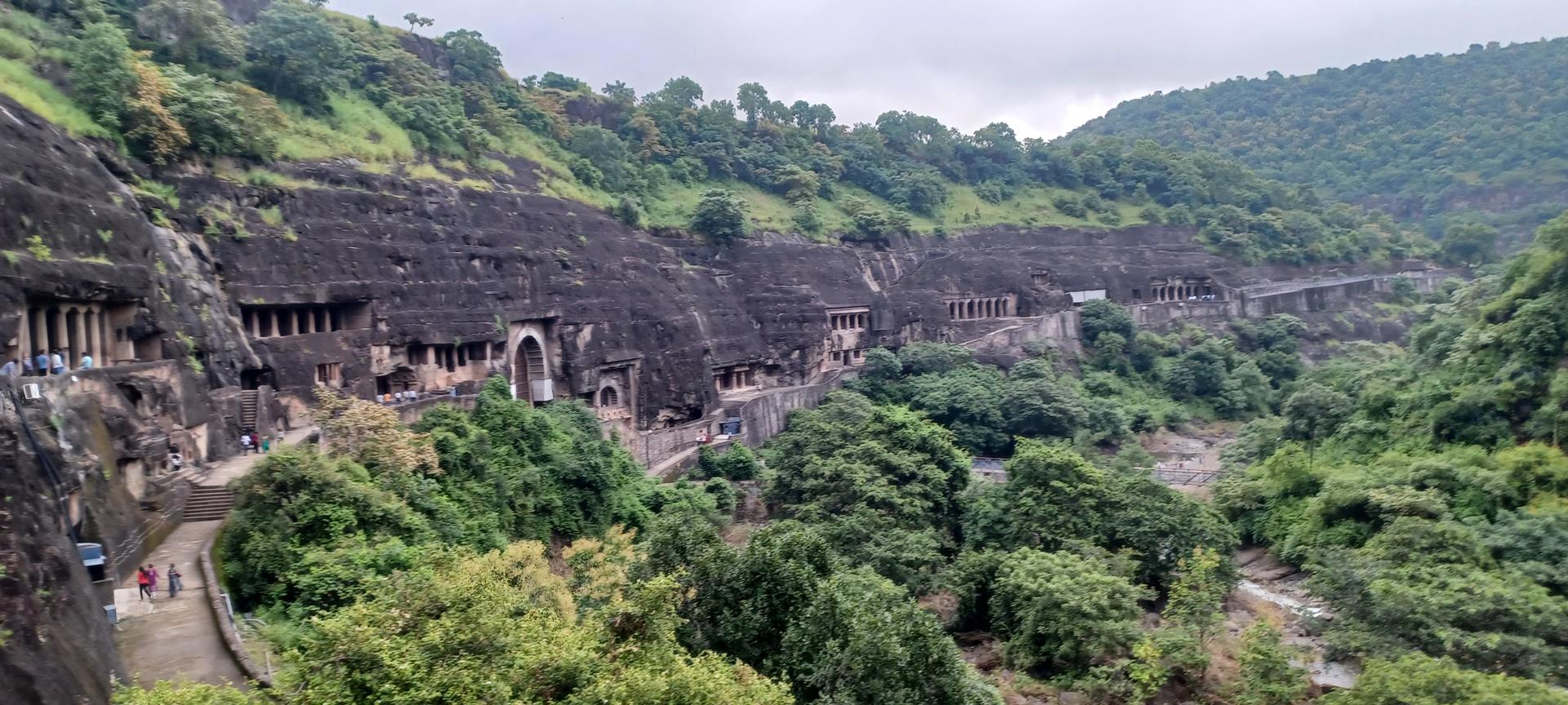 Ajanta Caves & Bibi Ka Maqbara Private Day Tour